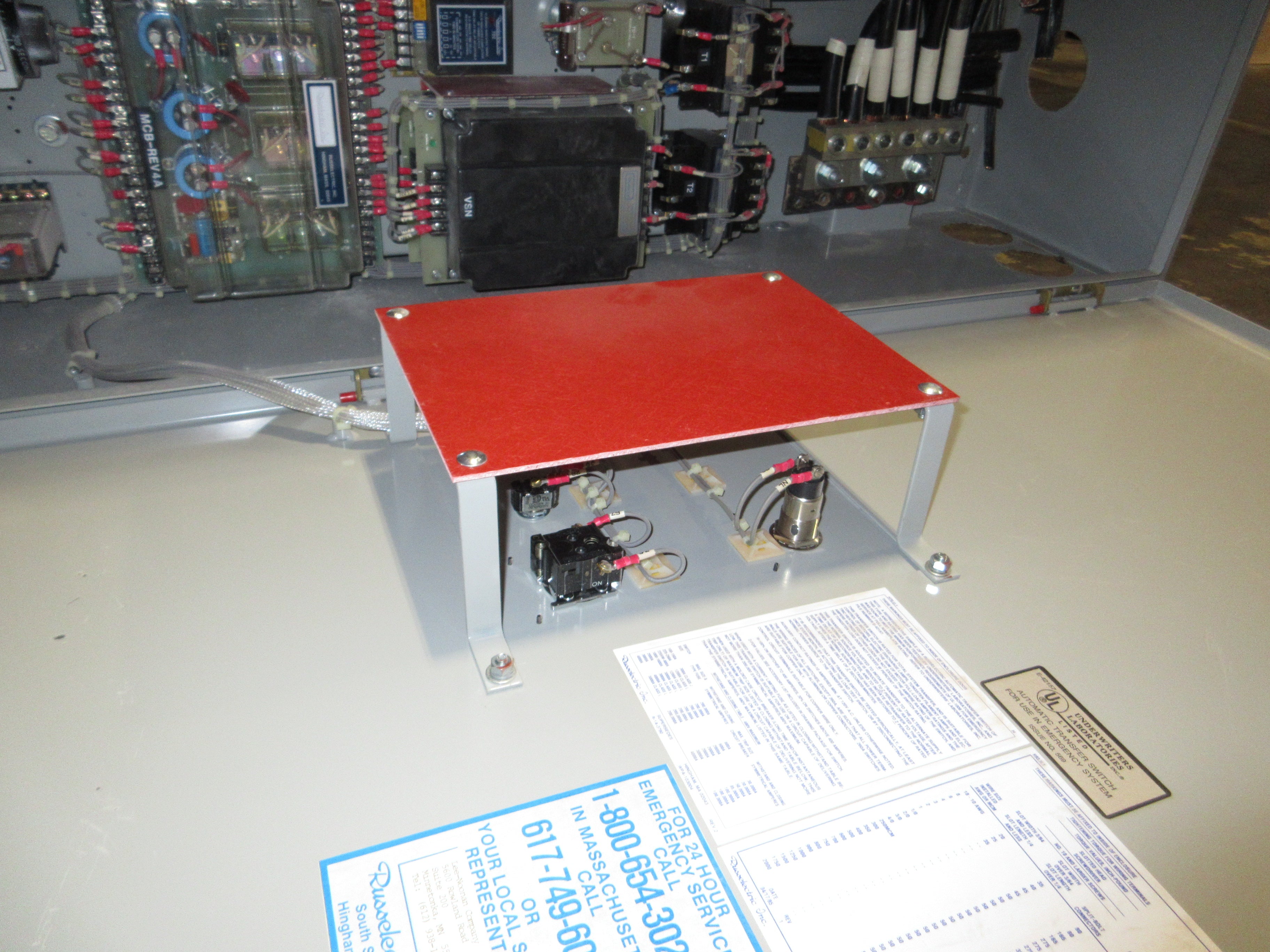 Russelectric Automatic Transfer Switch RMT-6003CE 600A 120/208V 3Ph 4W 60Hz Used