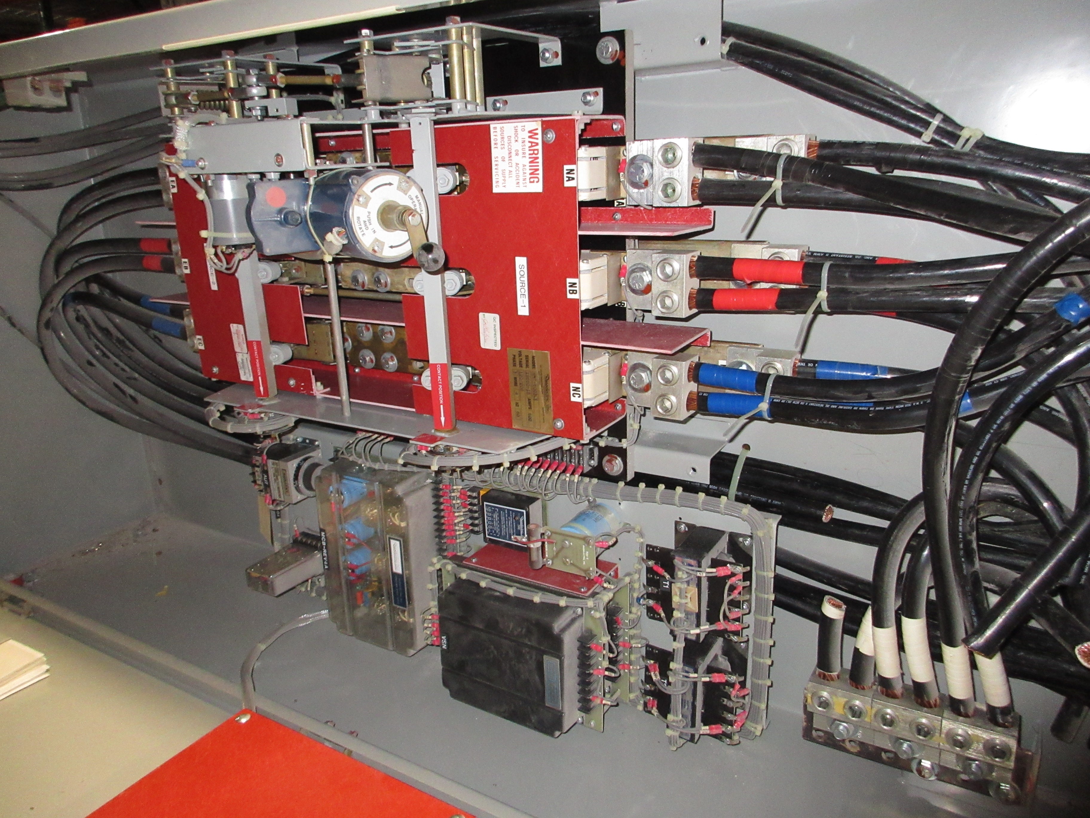 Russelectric Automatic Transfer Switch RMT-6003CE 600A 120/208V 3Ph 4W 60Hz Used