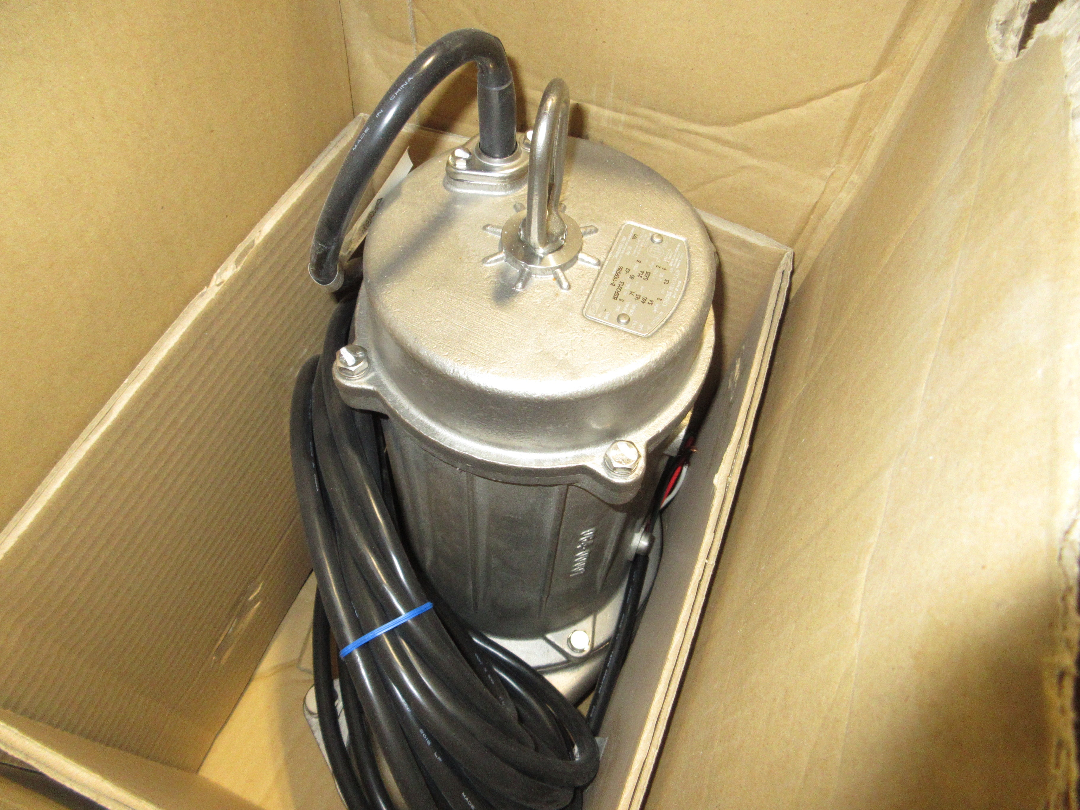 Tsurumi Submersible Pump 80SFQ21.5-62 2HP 460V 60Hz 3Ph 71ft Head 165GPM