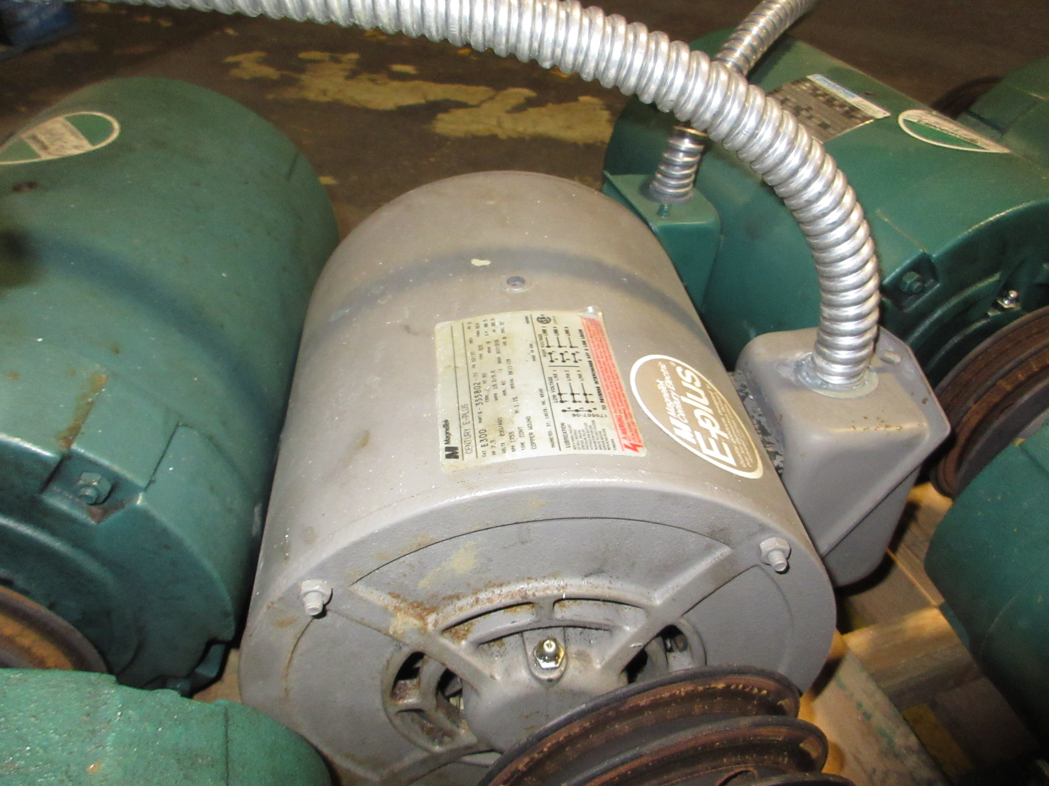 MagneTek Motor 6-355802-01 7.5HP 1800RPM 230/460V 19.2/9.6A 3Ph 60Hz Used