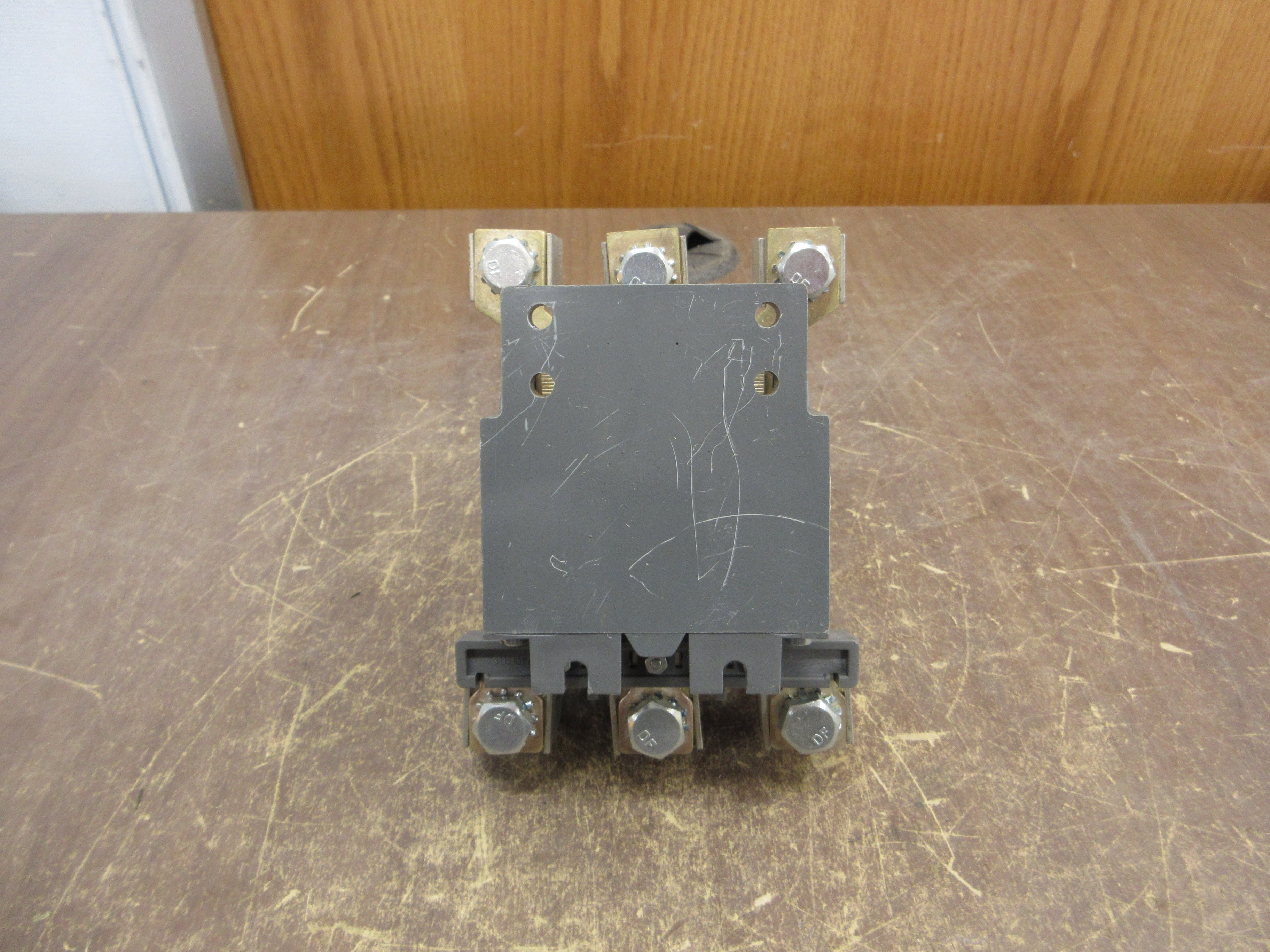 ABB Solid State Overload TA200 DU Trip: 100-135A Used