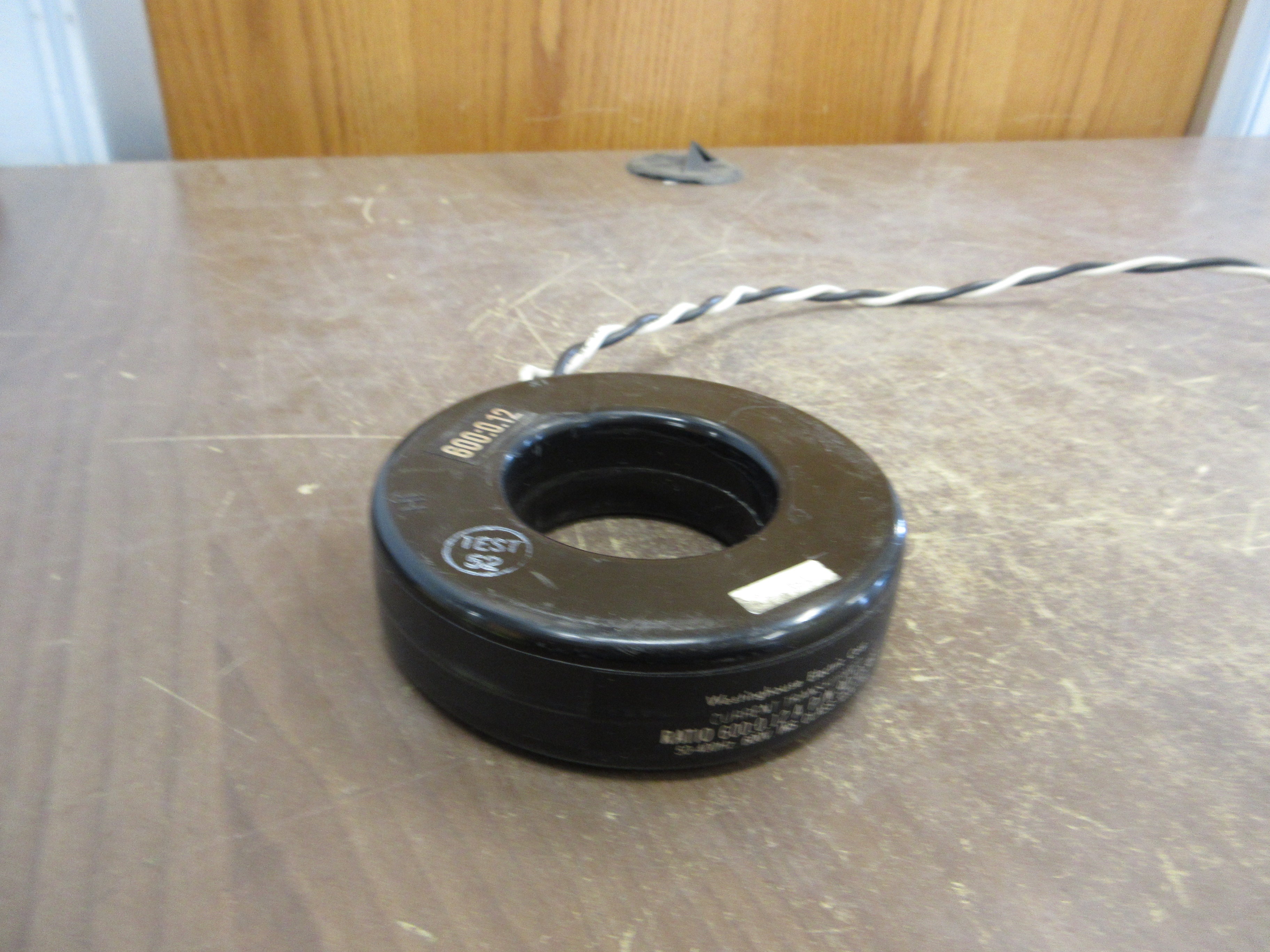 Westinghouse Current Transformer 9010-361 Ratio 600:0.12A 600V 50-400Hz 10kV BIL