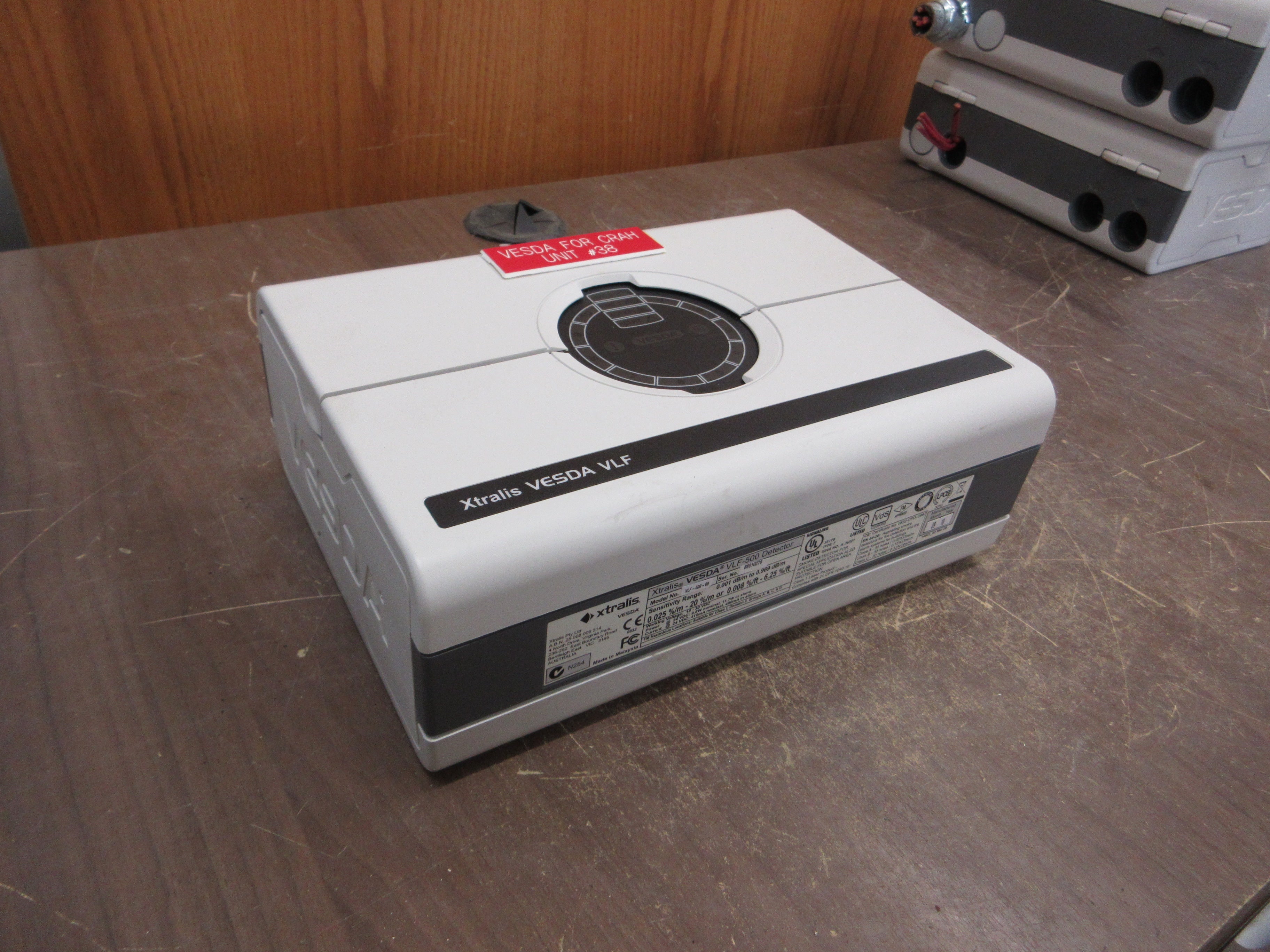 Xtralis Vesda VLF-500 Detector VLF-500-00 18-30VDC Used