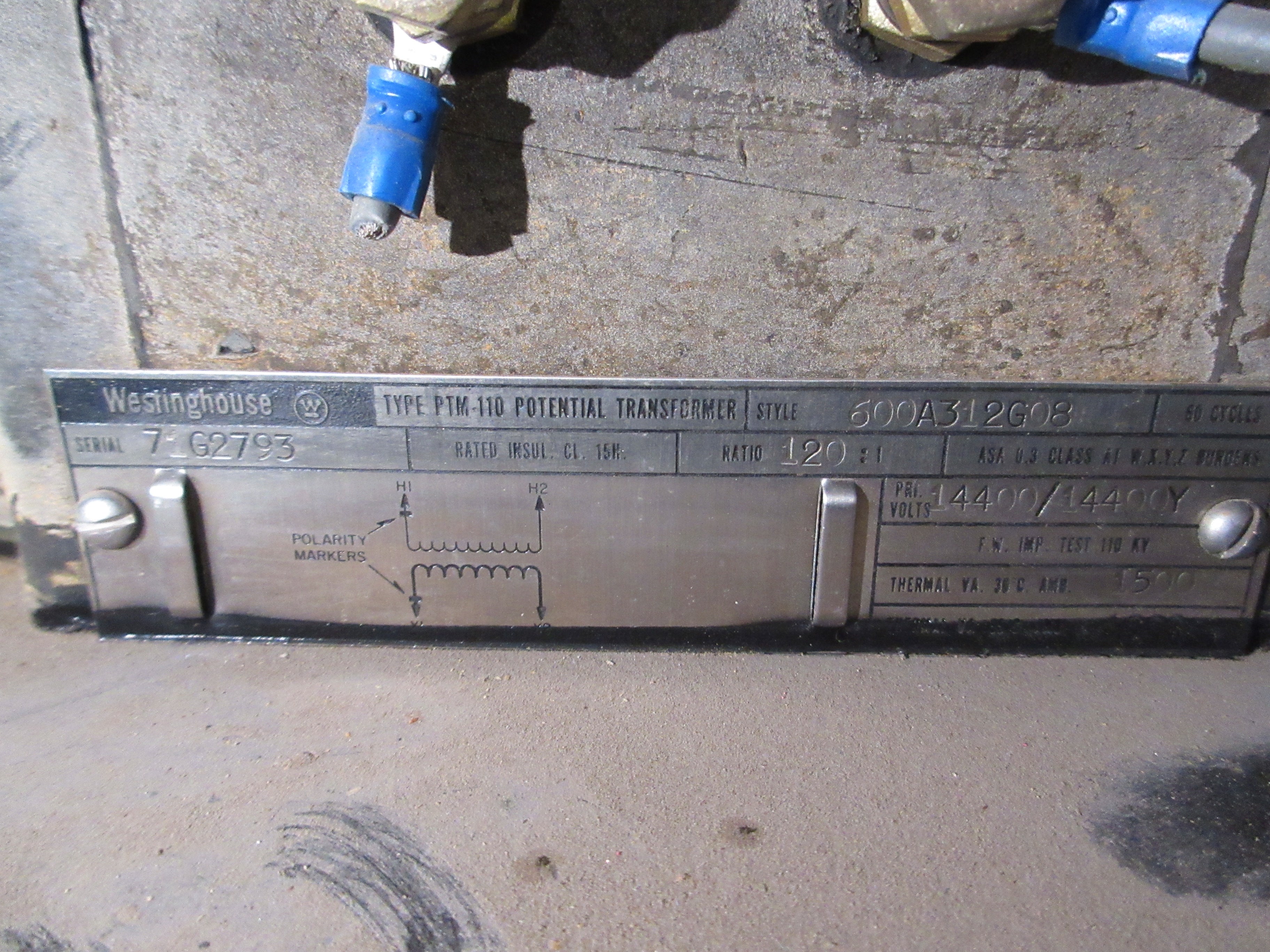 Westinghouse Type PTM-110 Potential Transformer 600A312G08 Ratio 120:1 60Hz Used