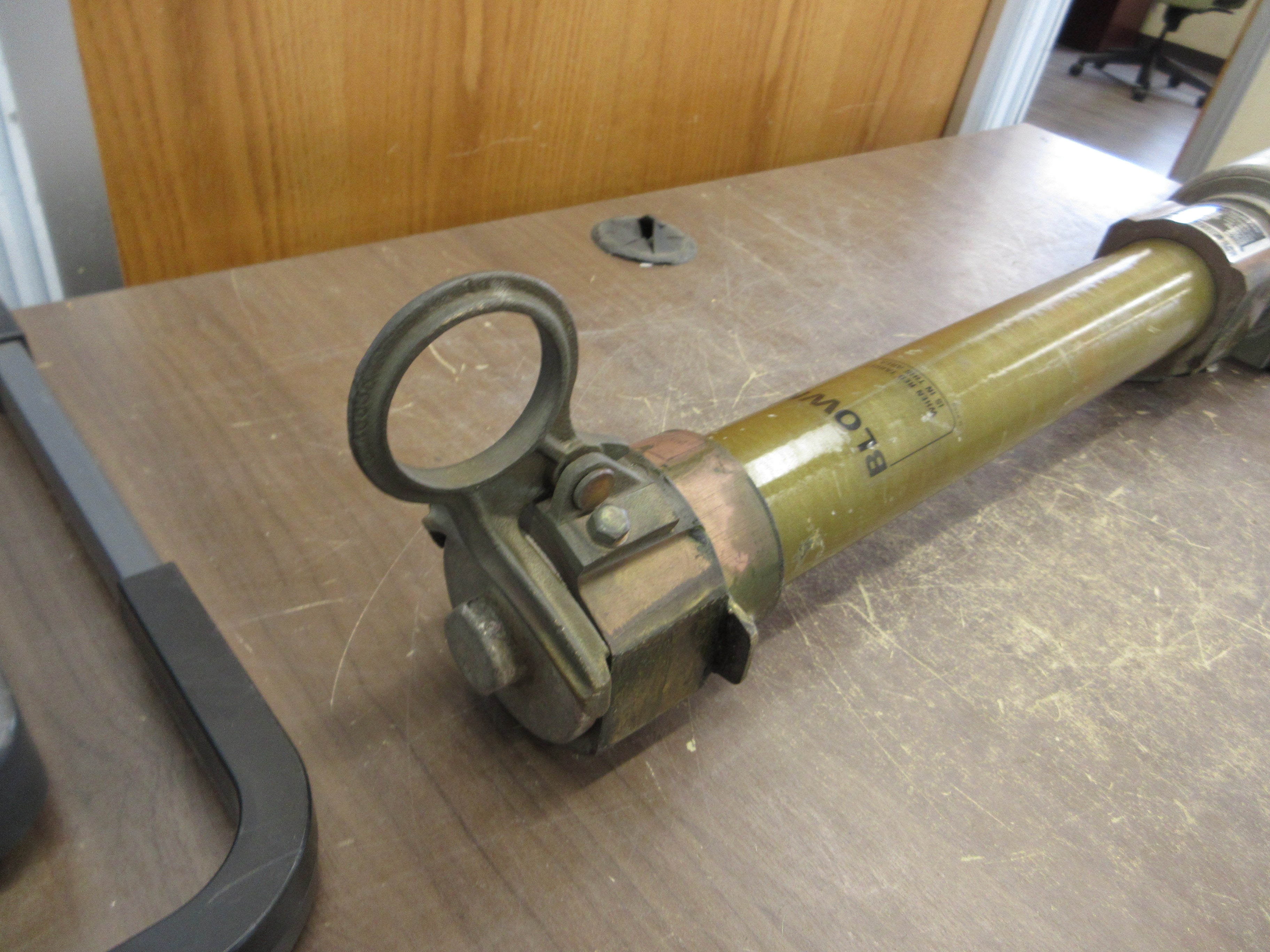 S&C Type SM-5S Fuse Holder 86642R2 14.4kV 400E Max 80E Refill Used