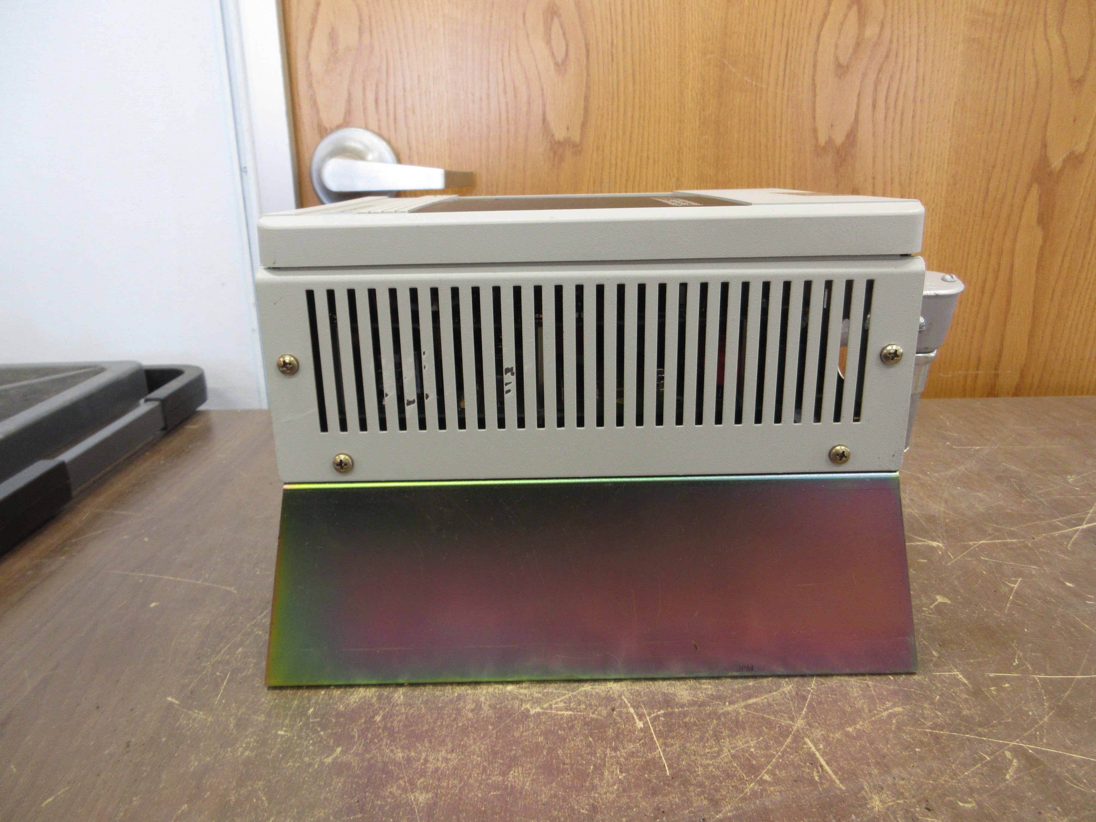 Allen-Bradley 1336 Plus AC Drive 1336S-BRF50-AA-EN-HA2-L6 5HP w/ Keypad Used