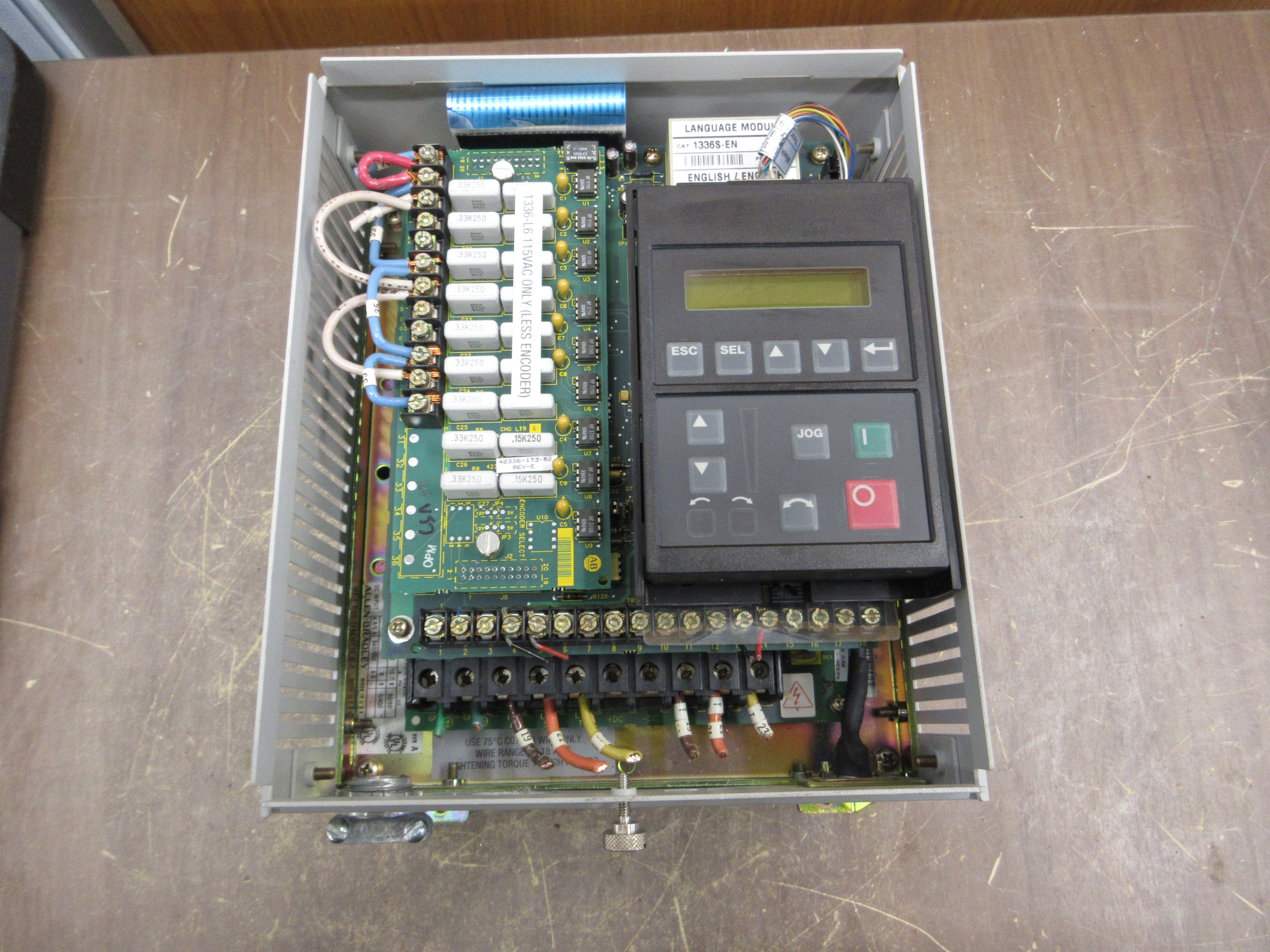 Allen-Bradley 1336 Plus AC Drive 1336S-BRF50-AA-EN-L6 5HP 3Ph w/ Keypad Used