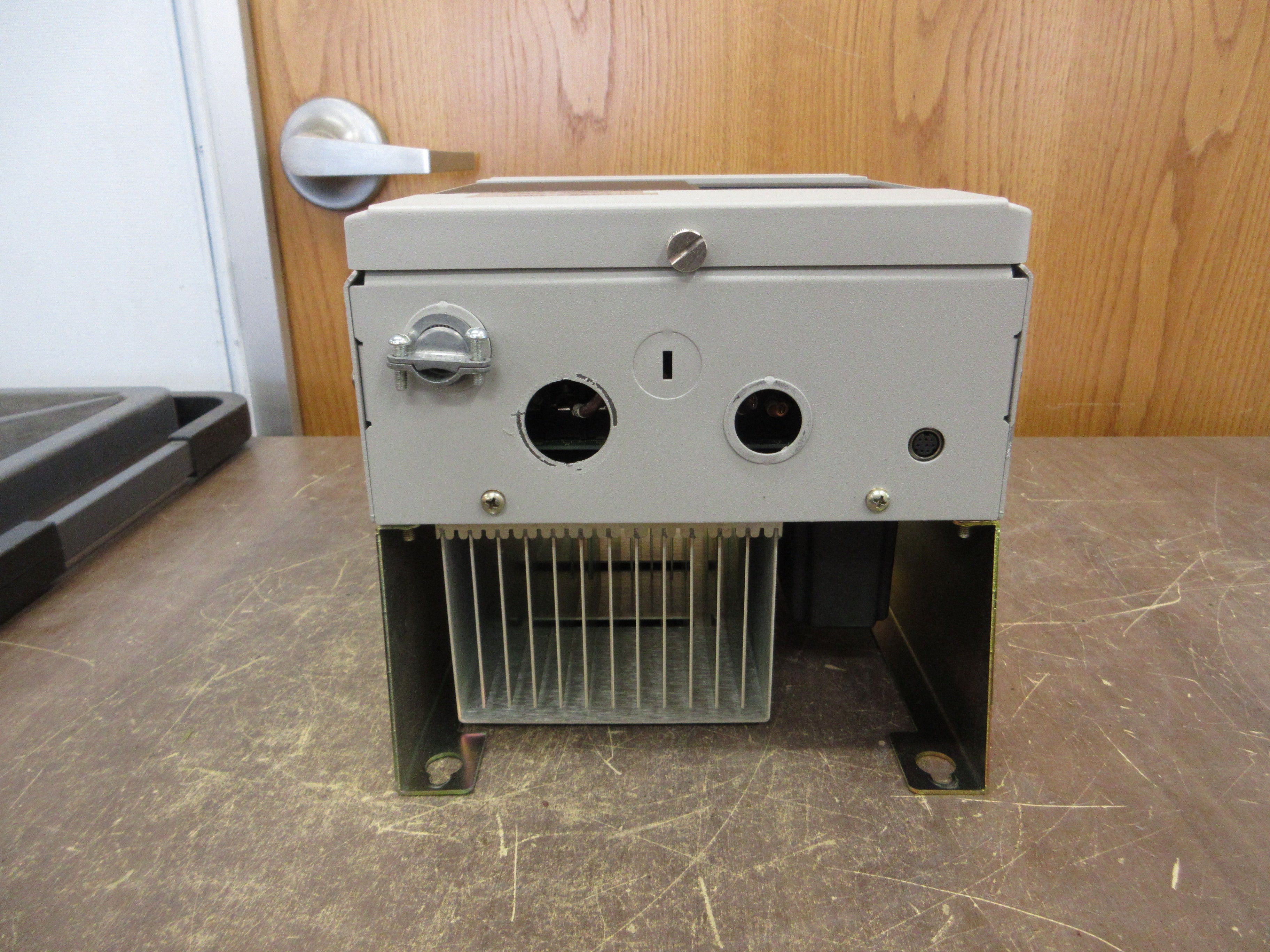 Allen-Bradley 1336 Plus AC Drive 1336S-BRF50-AA-EN-L6 5HP 3Ph w/ Keypad Used