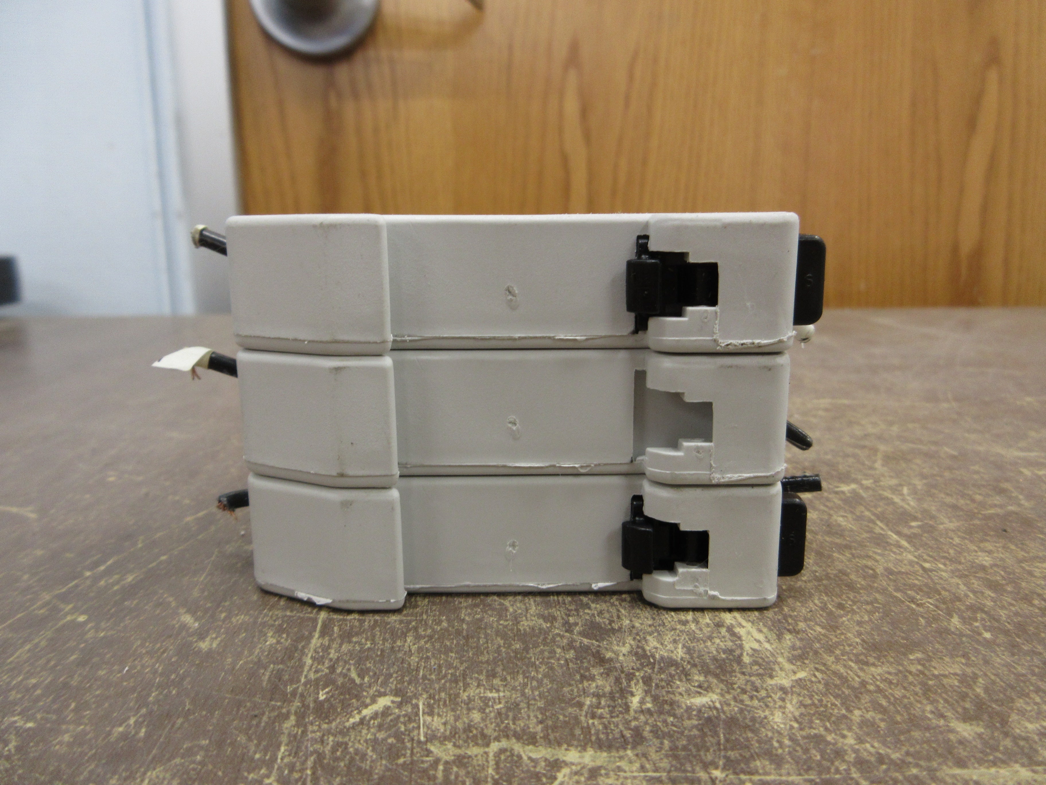 DF PMCC Fuseholder 460010I 30A 600V 3P Used