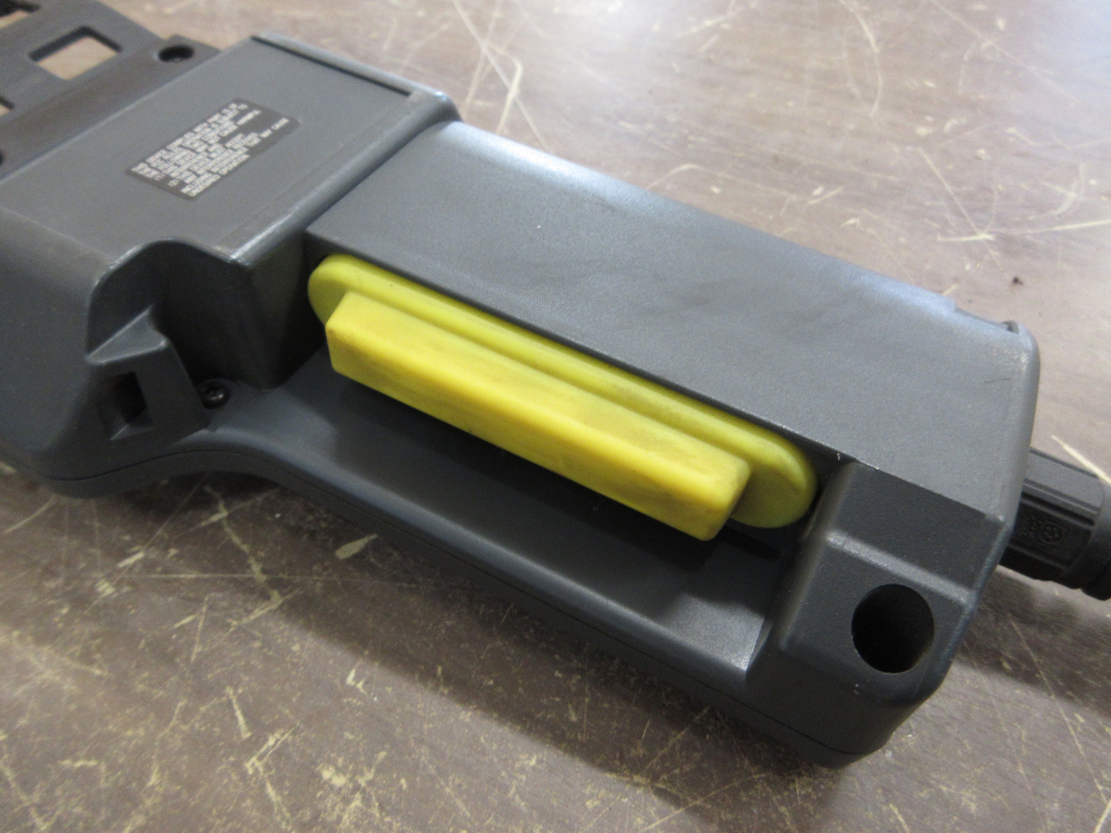 Fuji-Ace FT1H-1 Teaching Pendant HG1H-SA12JH-MK1450-S10 24VDC RS422 Nema 1 Used