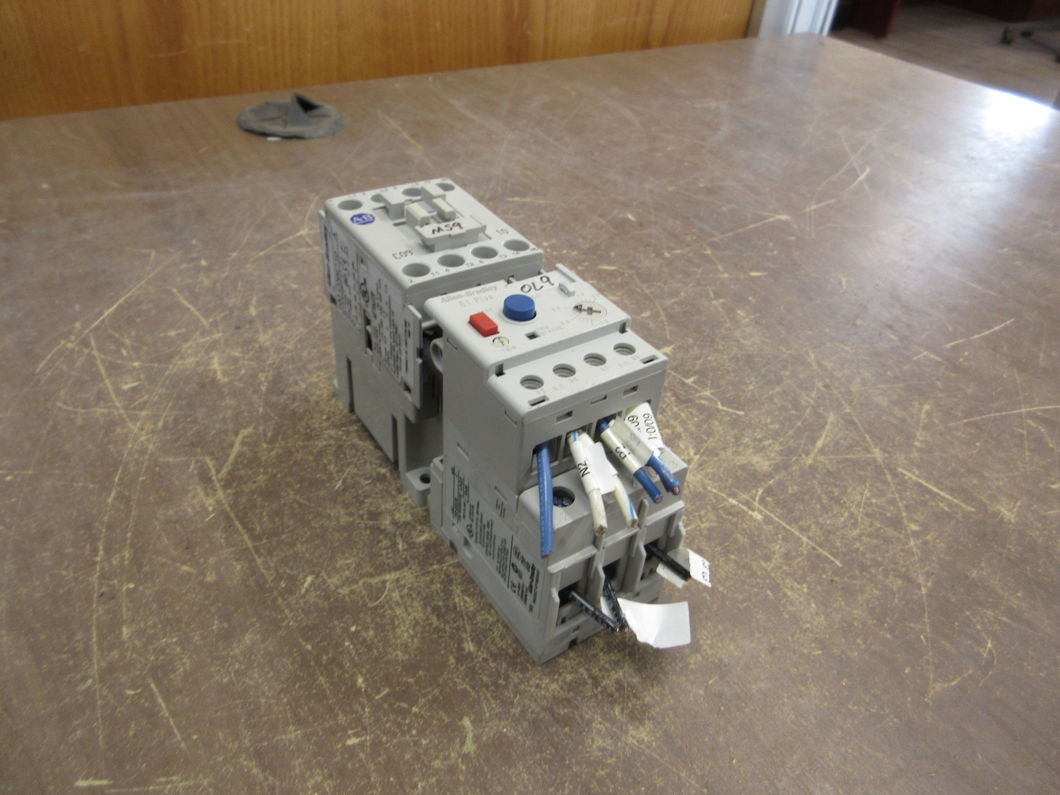 Allen-Bradley Starter 100-C09E*10/193-EECB 24VDC Coil Trip: 1.0-5.0A 600V Used