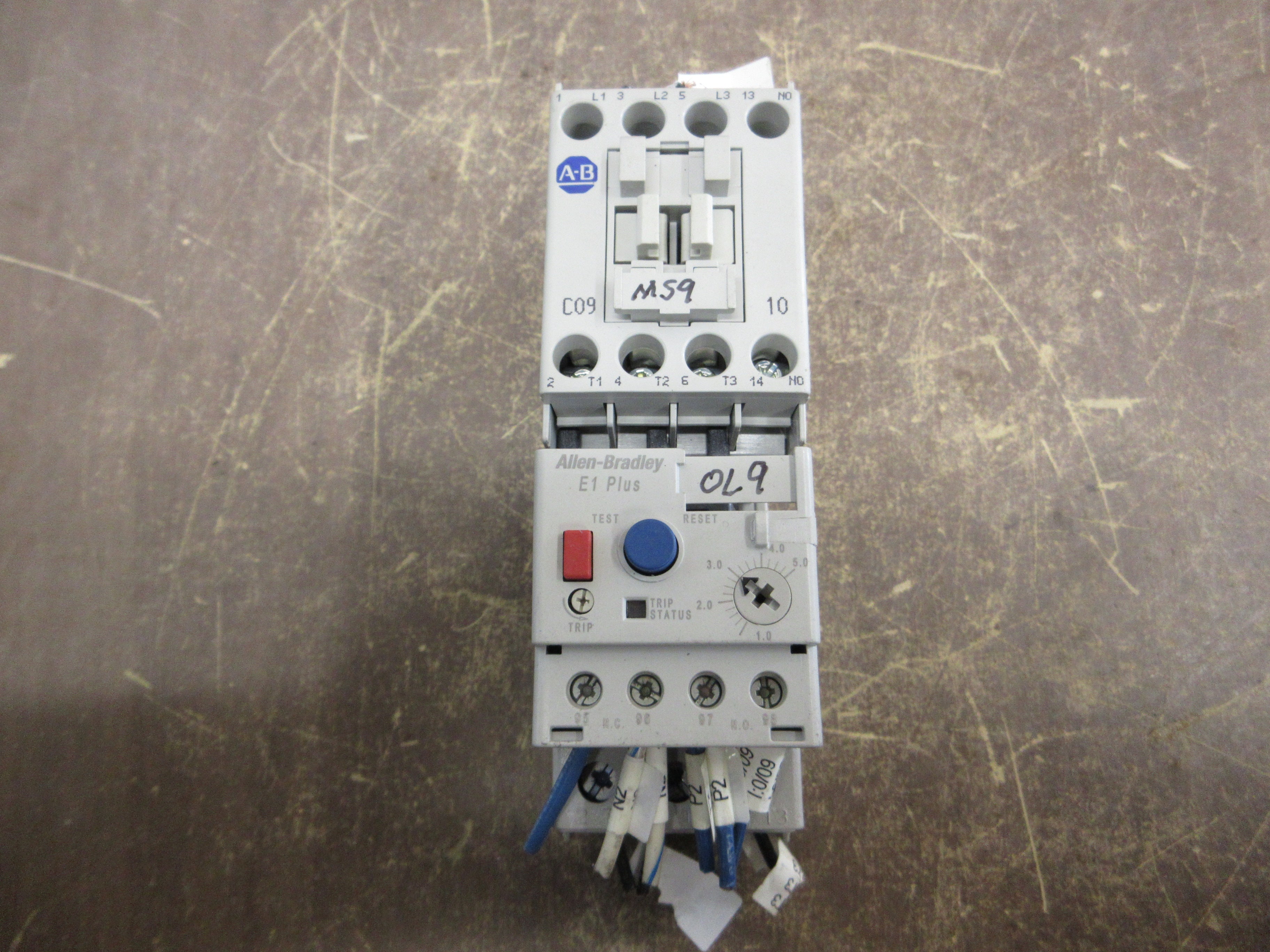 Allen-Bradley Starter 100-C09E*10/193-EECB 24VDC Coil Trip: 1.0-5.0A 600V Used