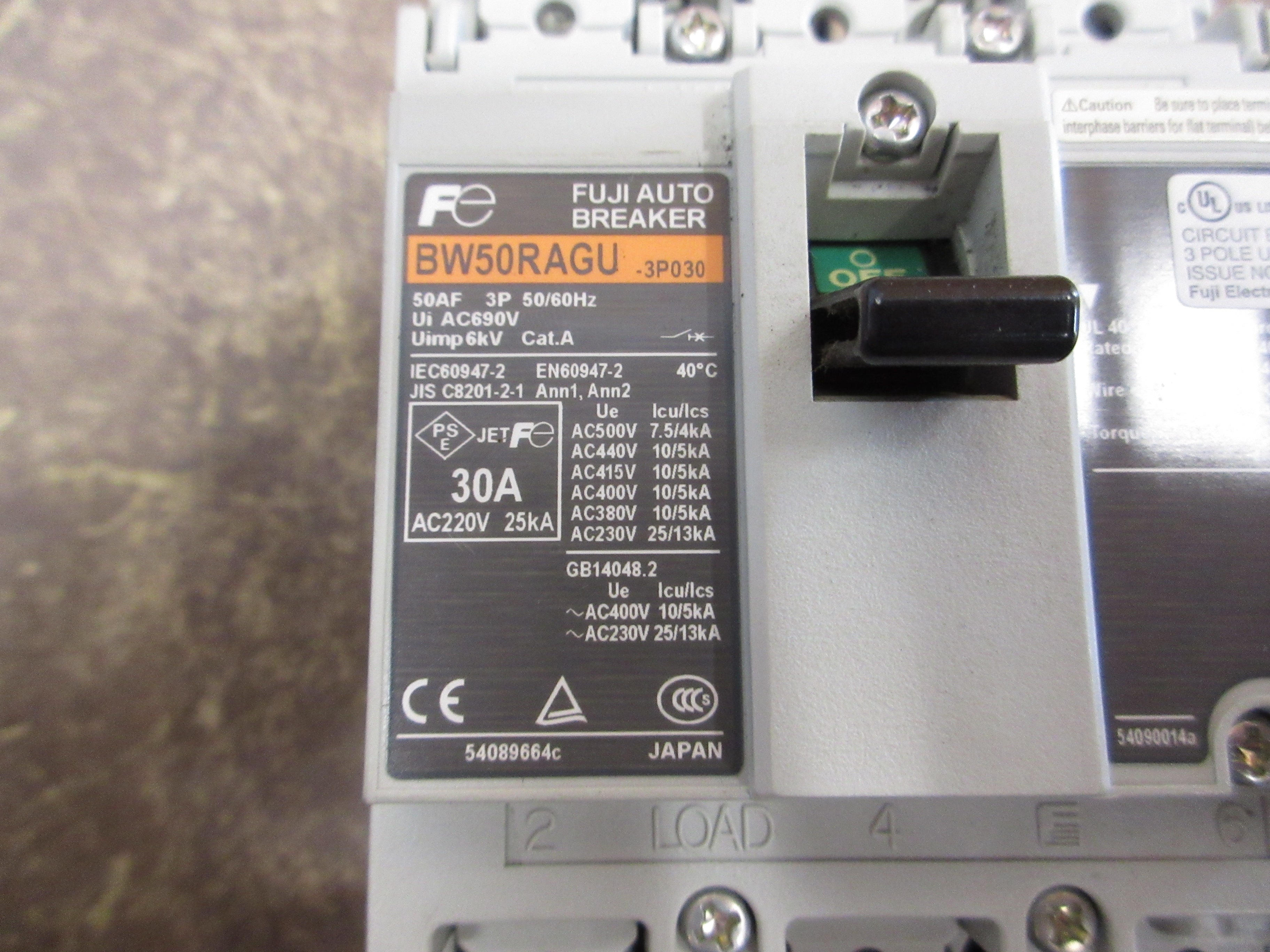 Fuji Electric Circuit Breaker BW50RAGU-3P030 30A 240V 3P Used