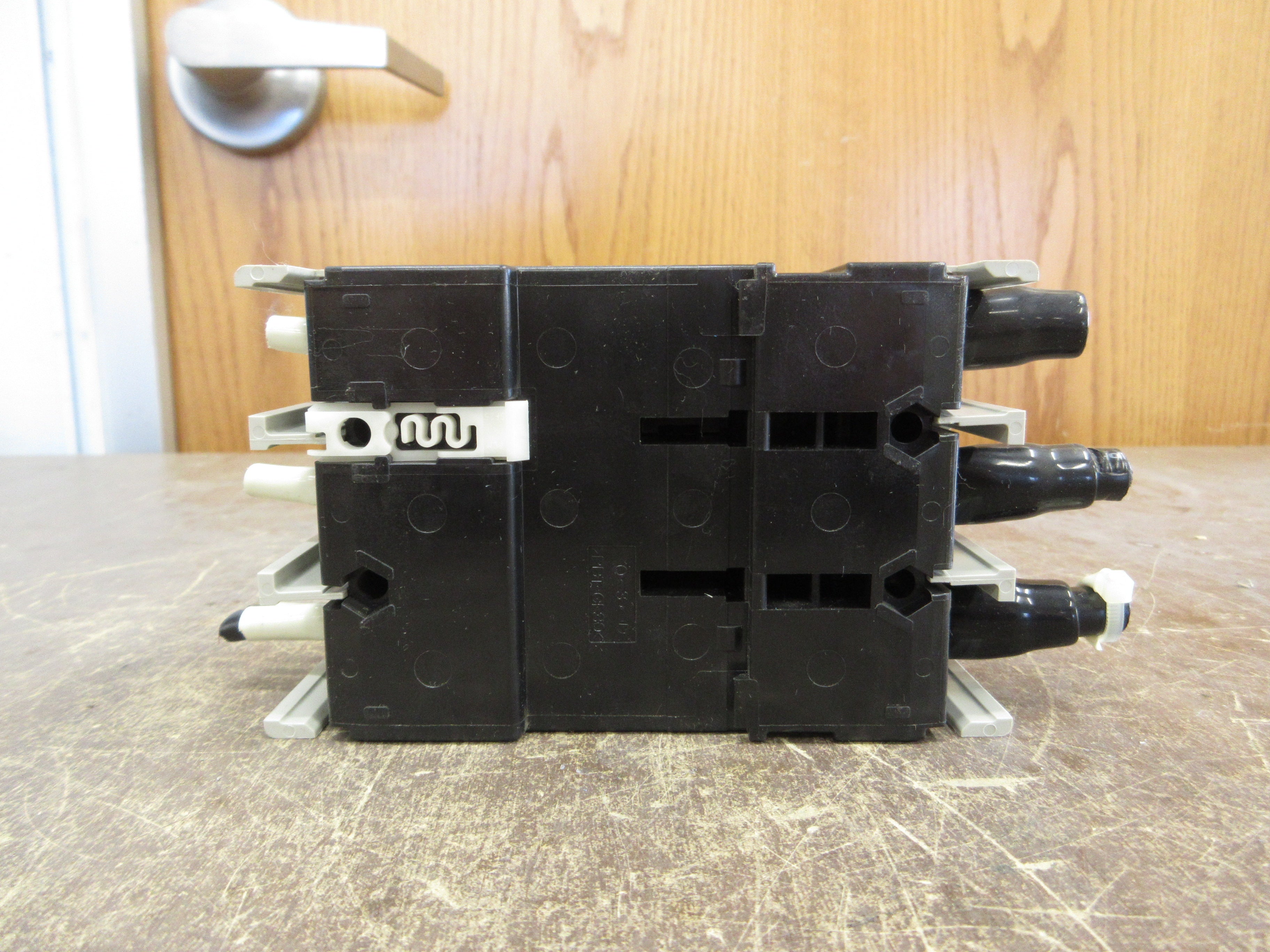 Fuji Electric Circuit Breaker BW50RAGU-3P030 30A 240V 3P Used