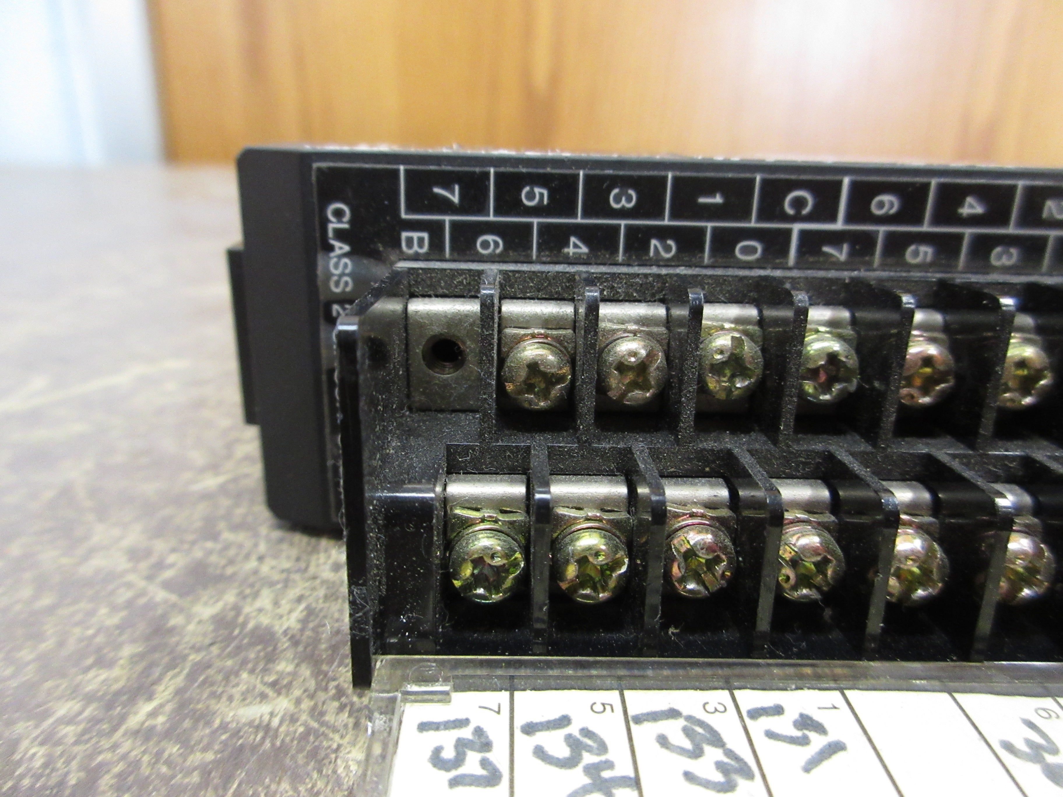 GE Fanuc 24VDC Sink Load Input Module IC610MDL107B 16-Circuit Used