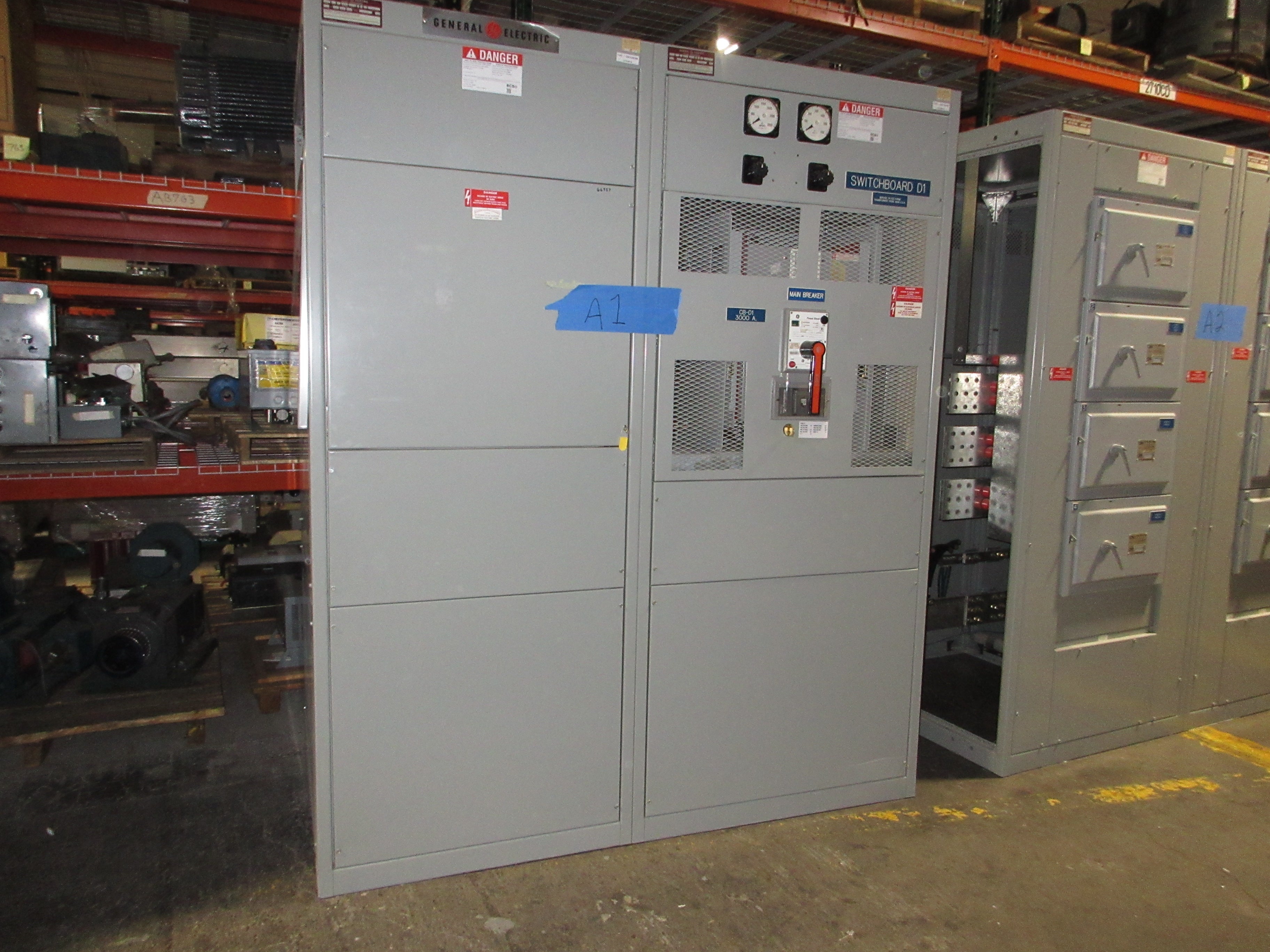 GE 3000A Main Tie Main Switch Gear Line Up TC3030SS 3000A Main Breaker Used