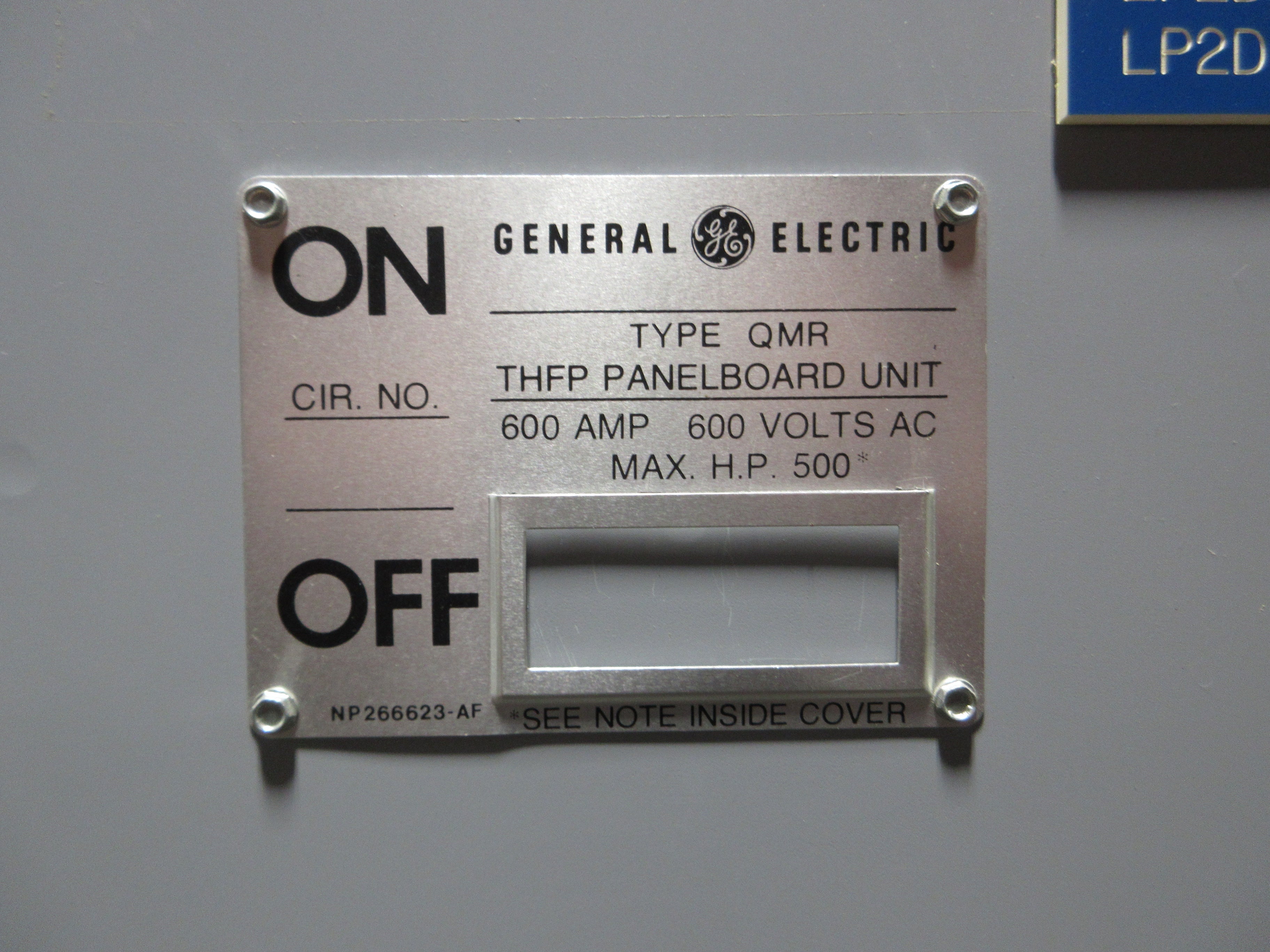 GE 3000A Main Switch Gear Line Up TC3030SS 3000A Main Breaker Used