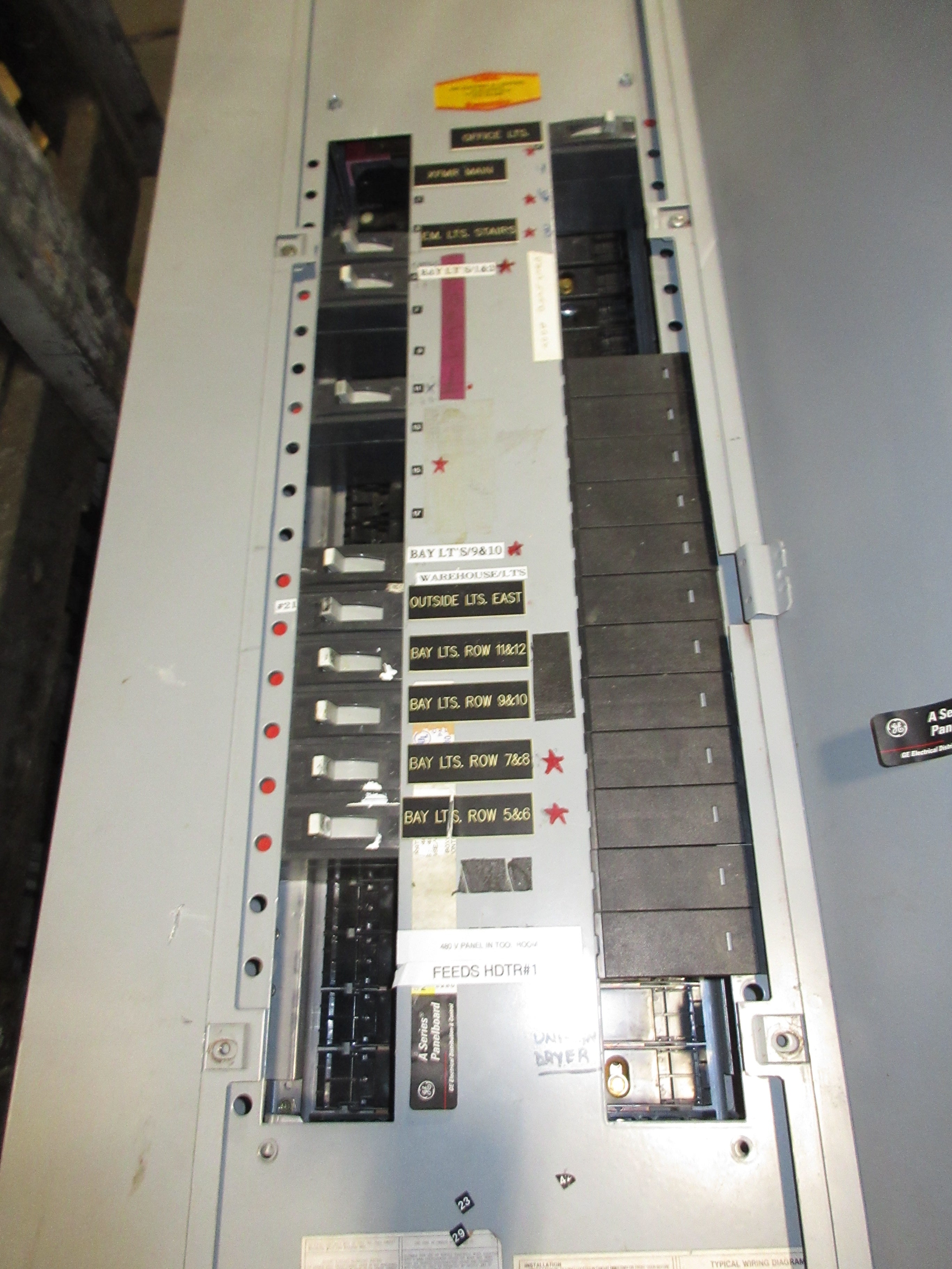 GE Main Lug Breaker Panel 400A 480V 42-Slot Breakers: (10) 20A 1P Used