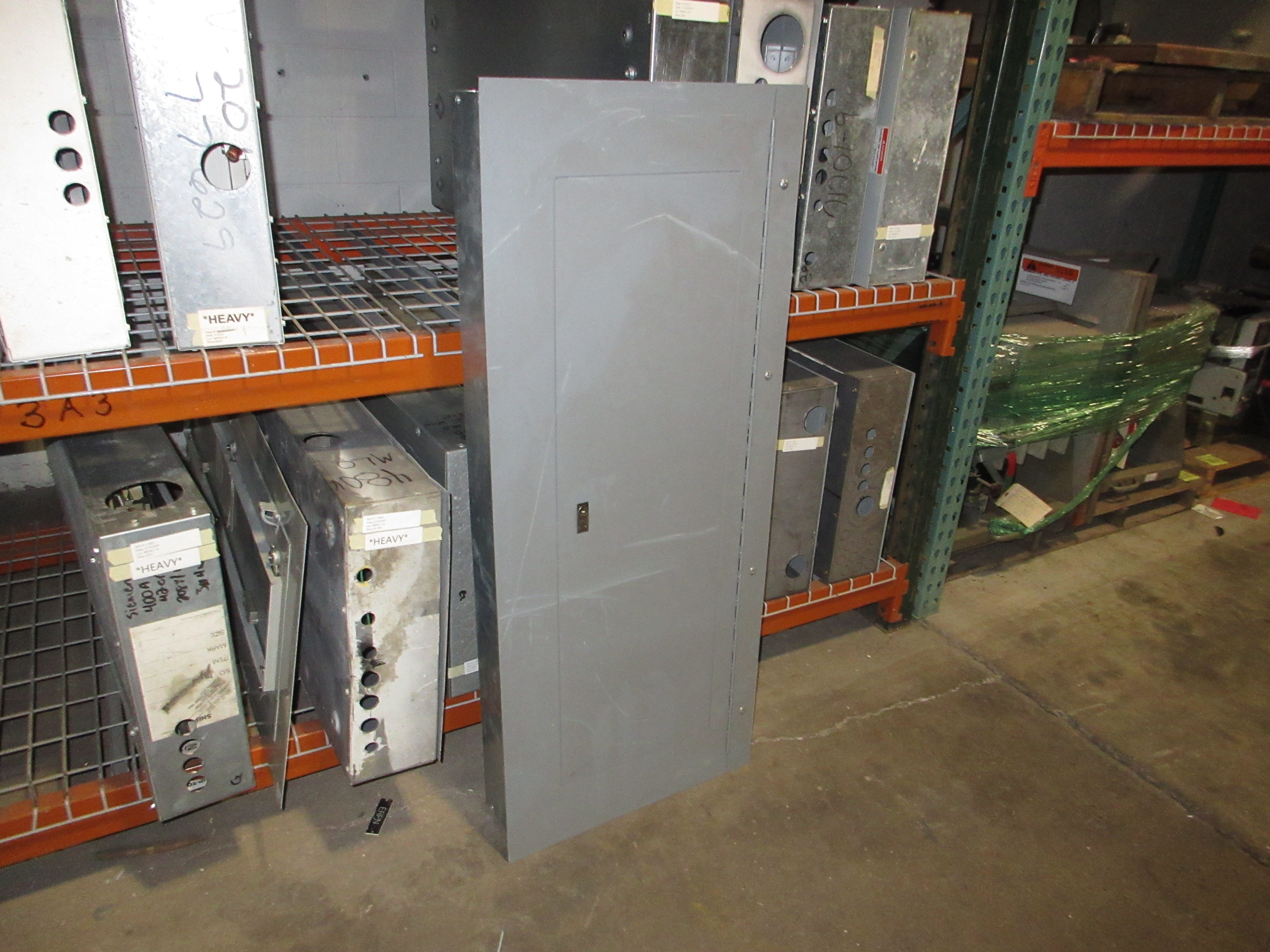 Square D Main Breaker Circuit Breaker Panel 12318101890040001 200A Max 208Y/120V