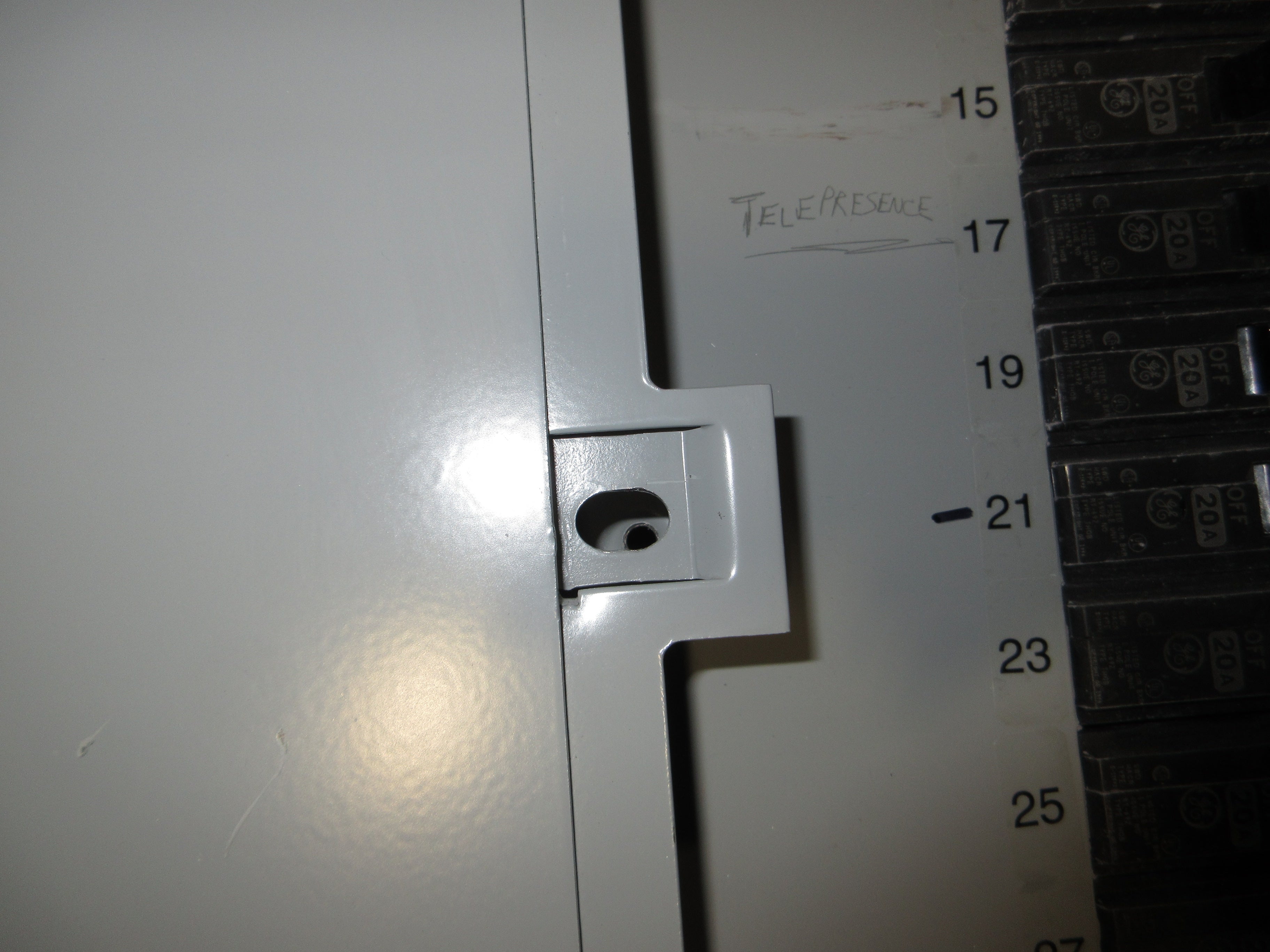 GE Main Lug Breaker Panel AQU3422RCX AXT1 225A Max 208/120V 3Ph 4W 42-Slot Used