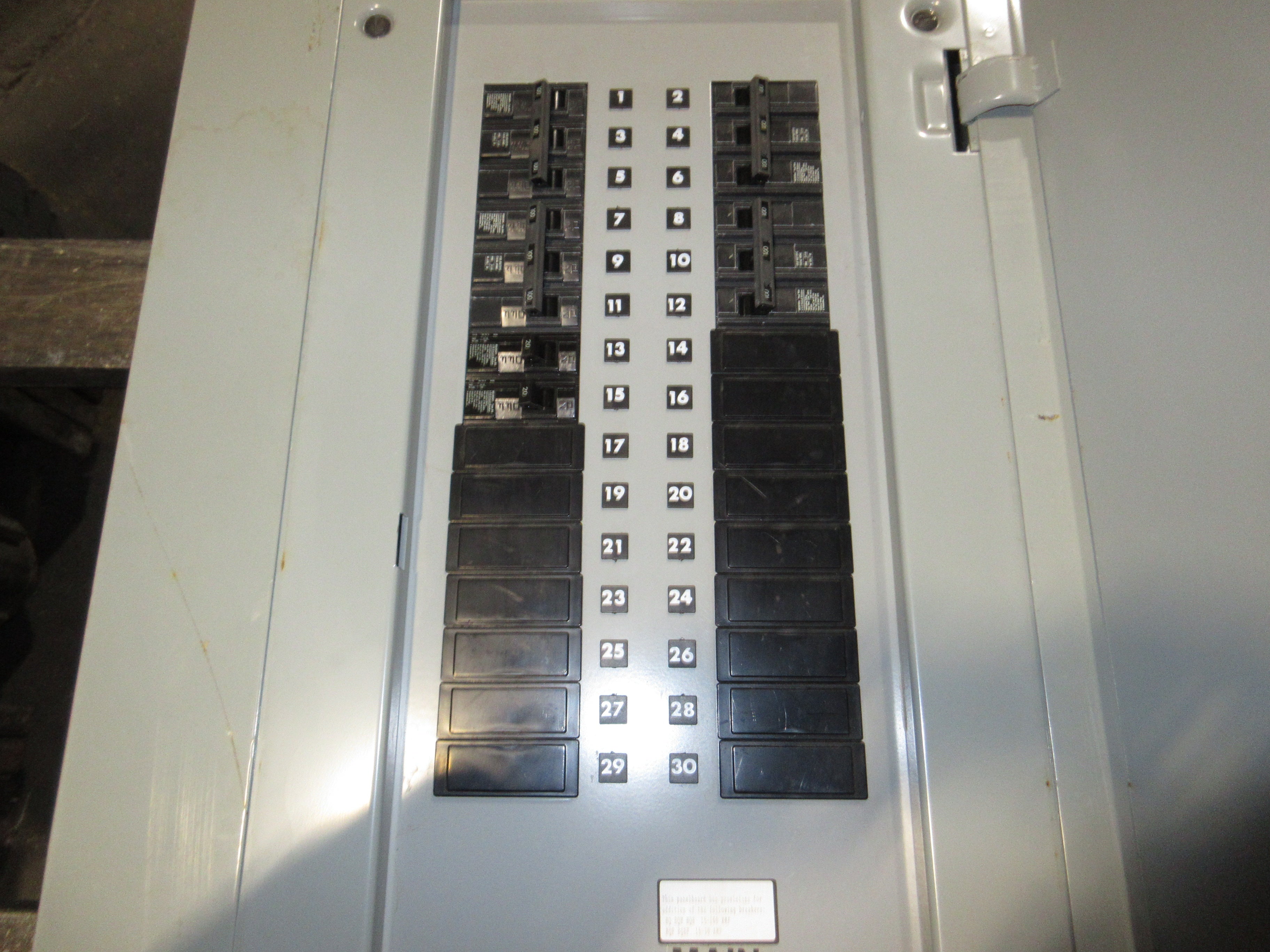 Siemens Main Breaker Circuit Breaker Panel BG300H4225SBM 225A Max 208Y/120V Used
