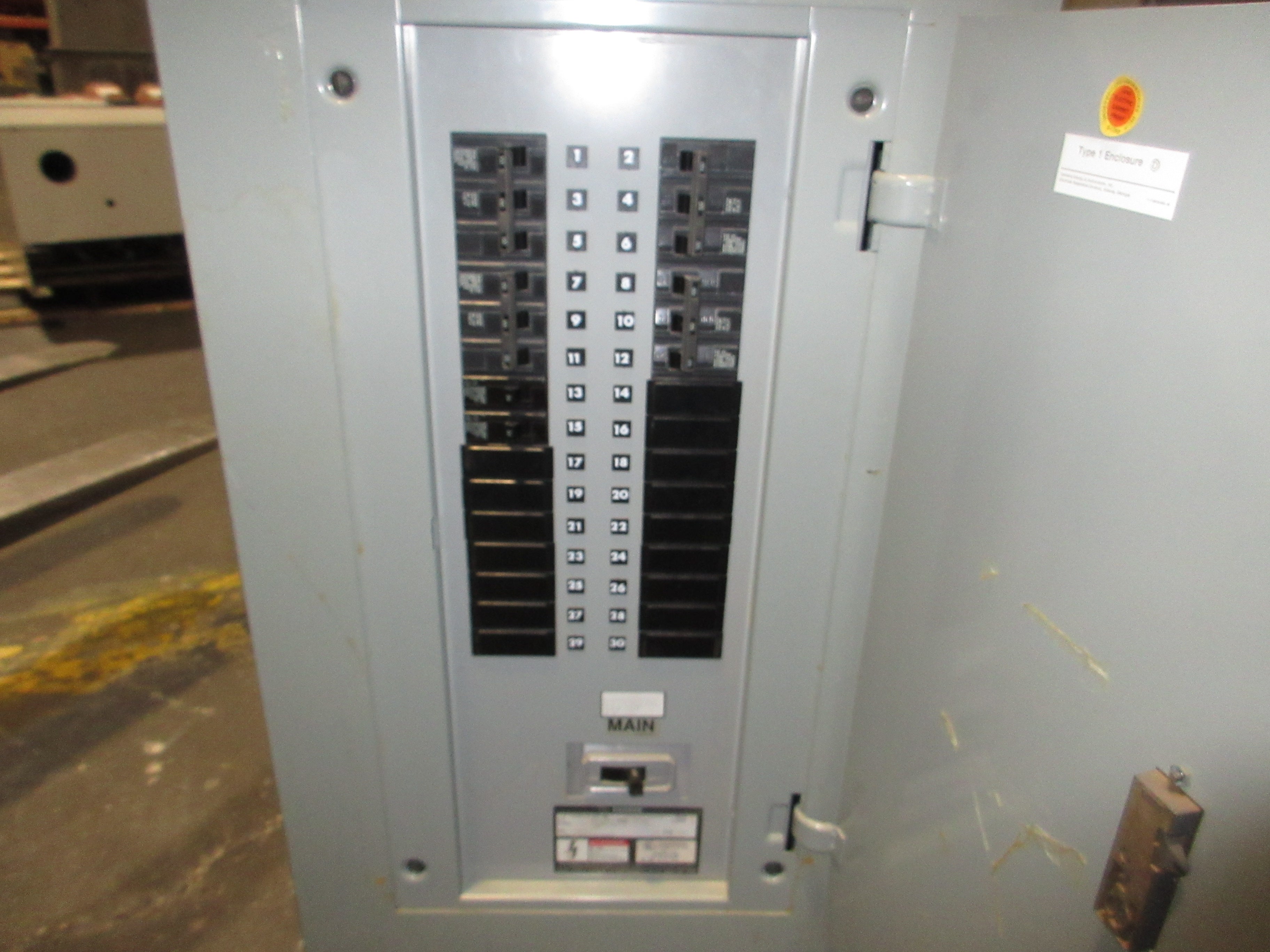 Siemens Main Breaker Circuit Breaker Panel BG300H4225SBM 225A Max 208Y/120V Used