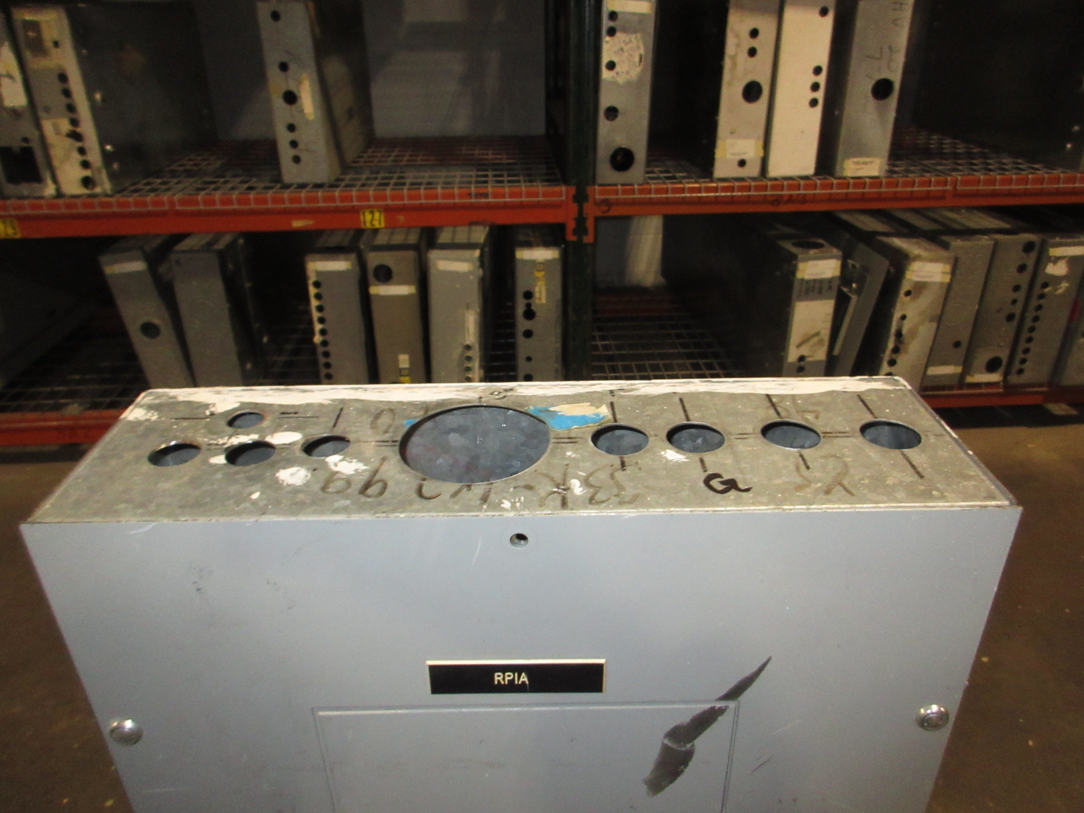 Westinghouse Main Breaker Circuit Breaker Panel 5158C03G04 225A Max 208Y/120V