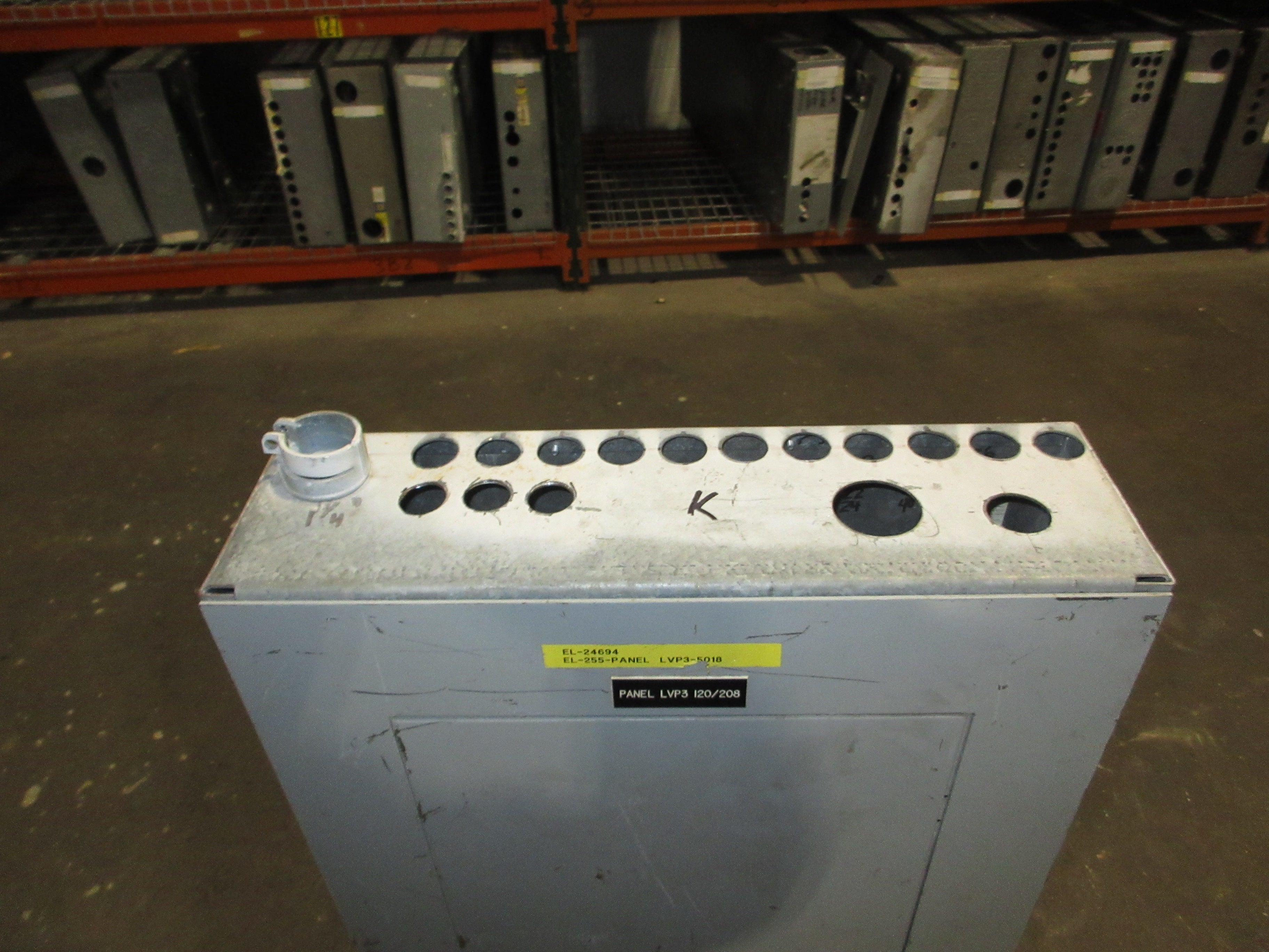 ITE Main Breaker Circuit Breaker Panel CDP-7 225A Max 208Y/120V 3Ph 4W 42-Slot