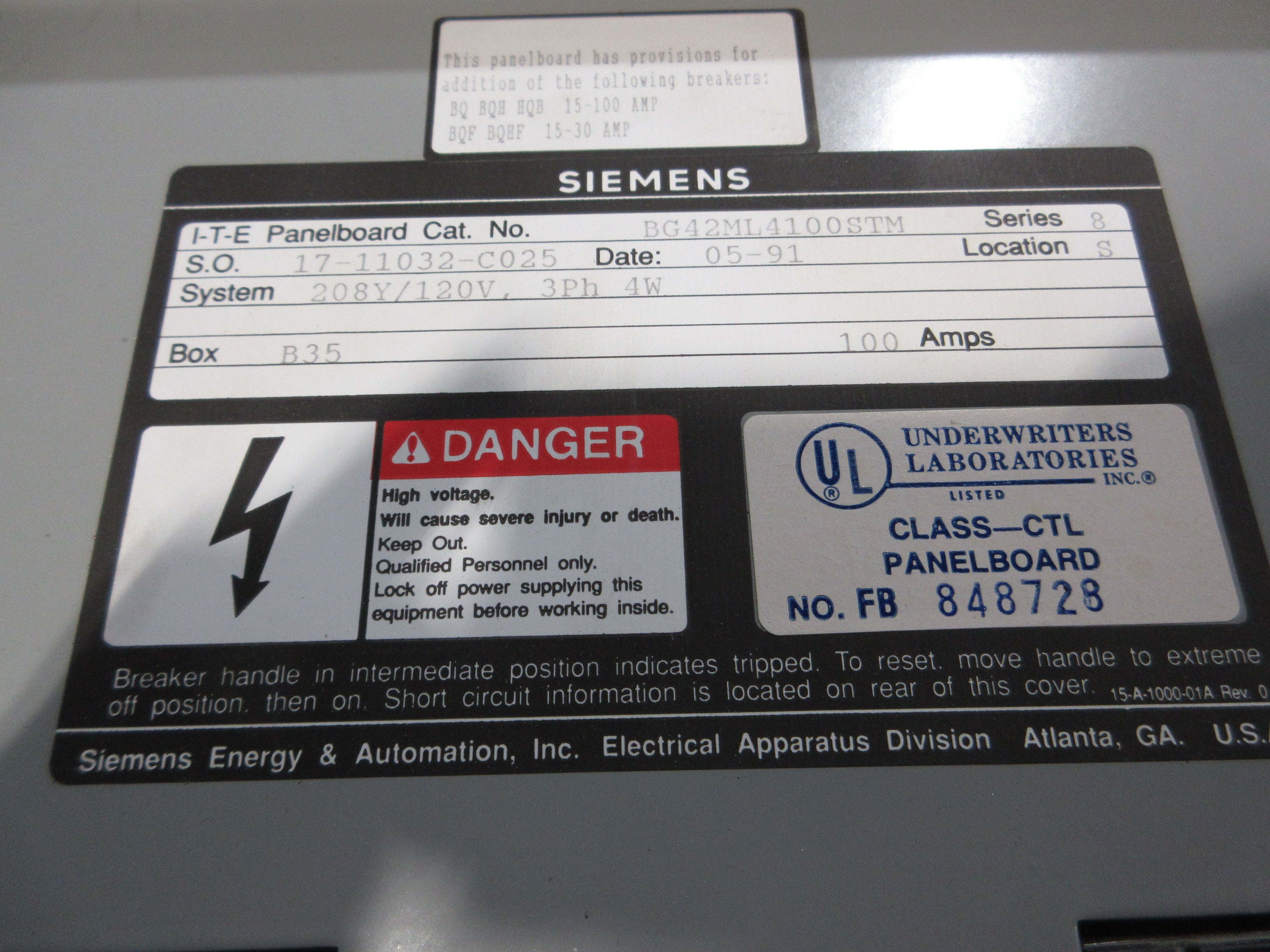 Siemens Main Lug Breaker Panel BG42ML4100STM 100A Max 208Y/120V 3Ph 4W 42-Slot