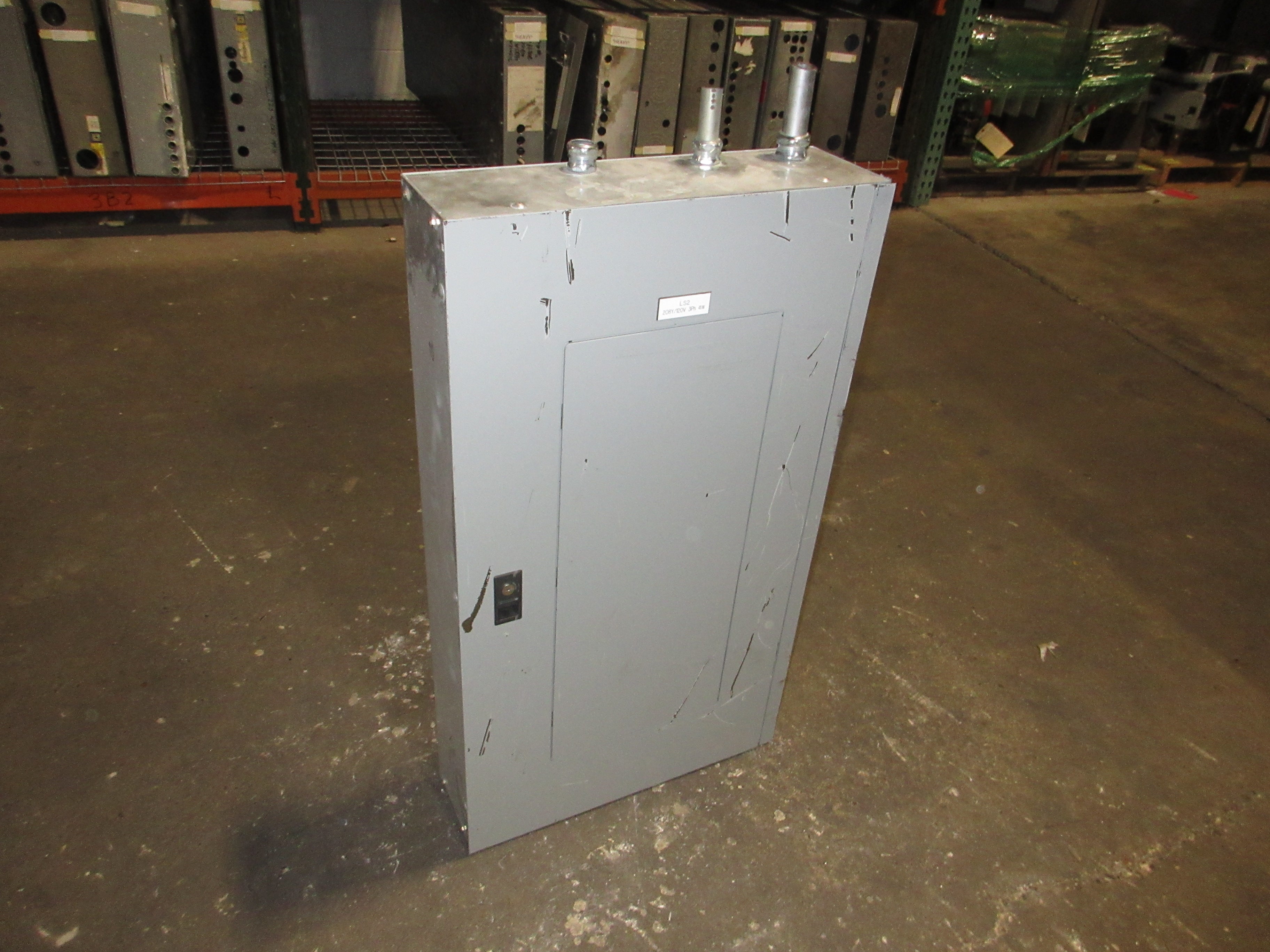 Eaton Main Lug Breaker Panel 1C96646G02 100A Max 208Y/120V 3Ph 4W 42-Slot Used