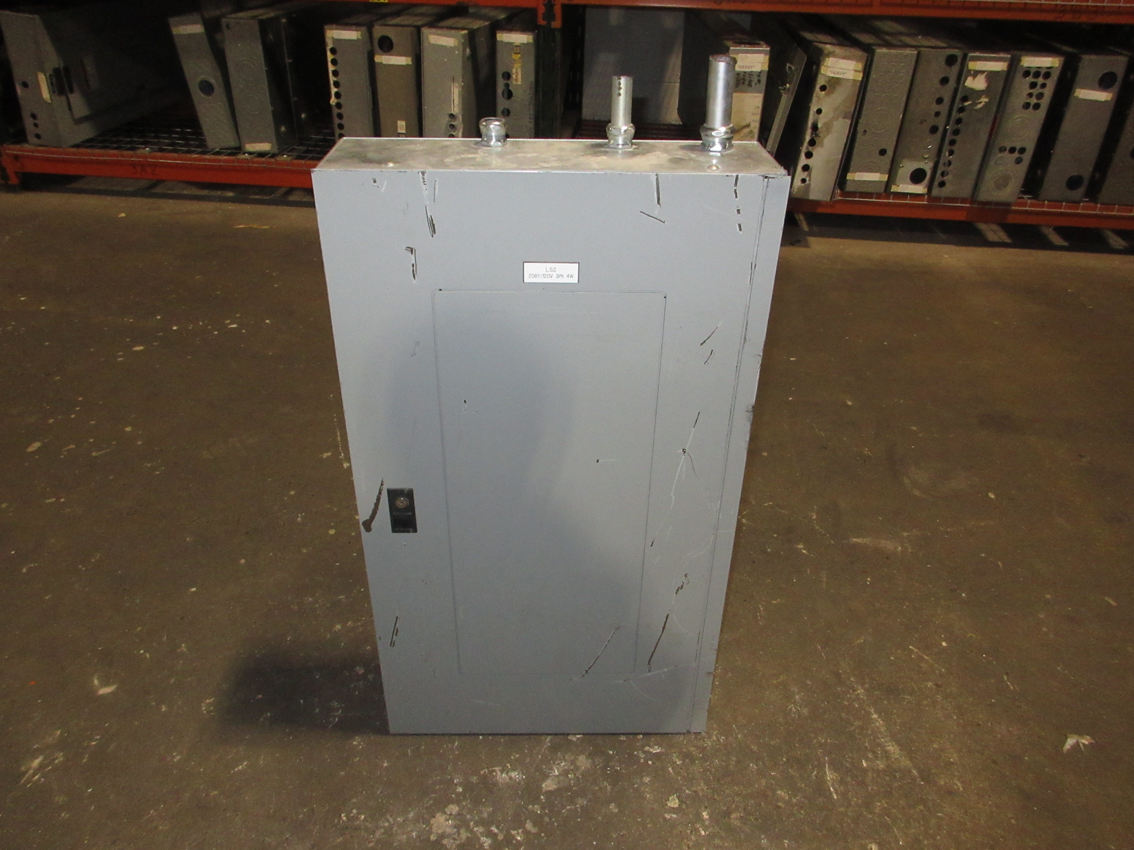 Eaton Main Lug Breaker Panel 1C96646G02 100A Max 208Y/120V 3Ph 4W 42-Slot Used