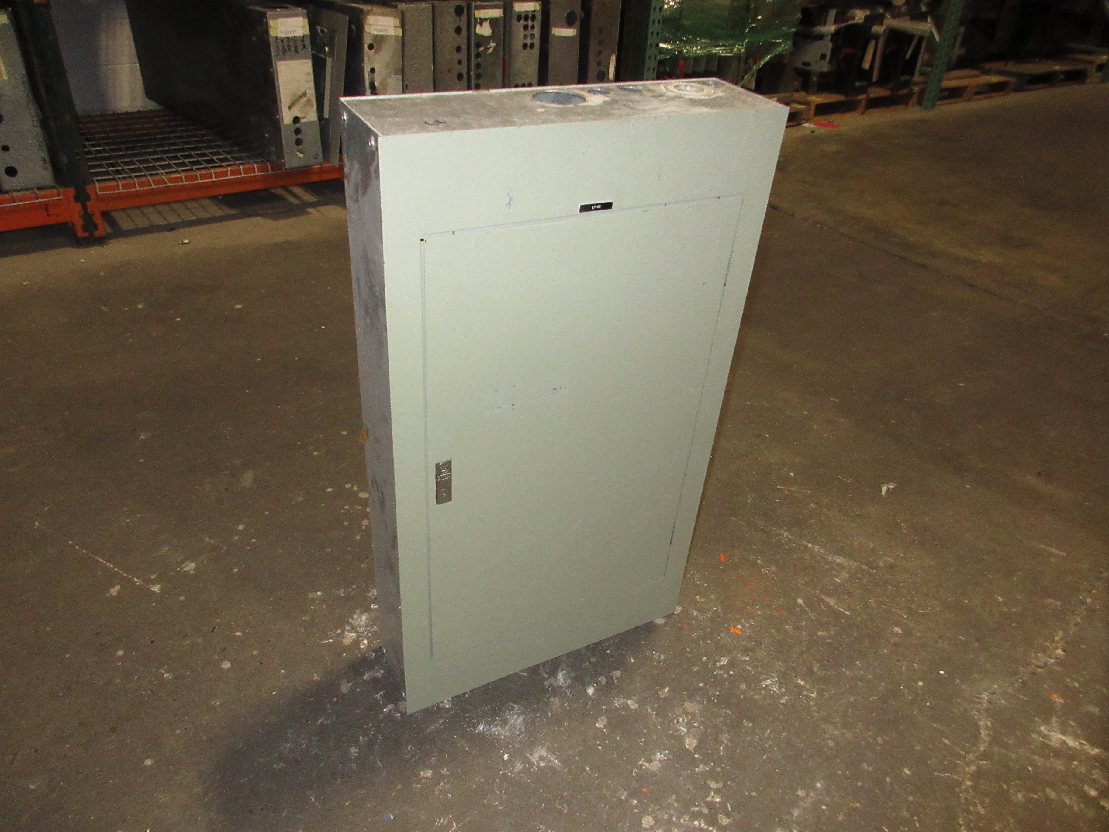 Cutler-Hammer Main Breaker Circuit Breaker Panel MP 32229 225A Max 120/208V Used