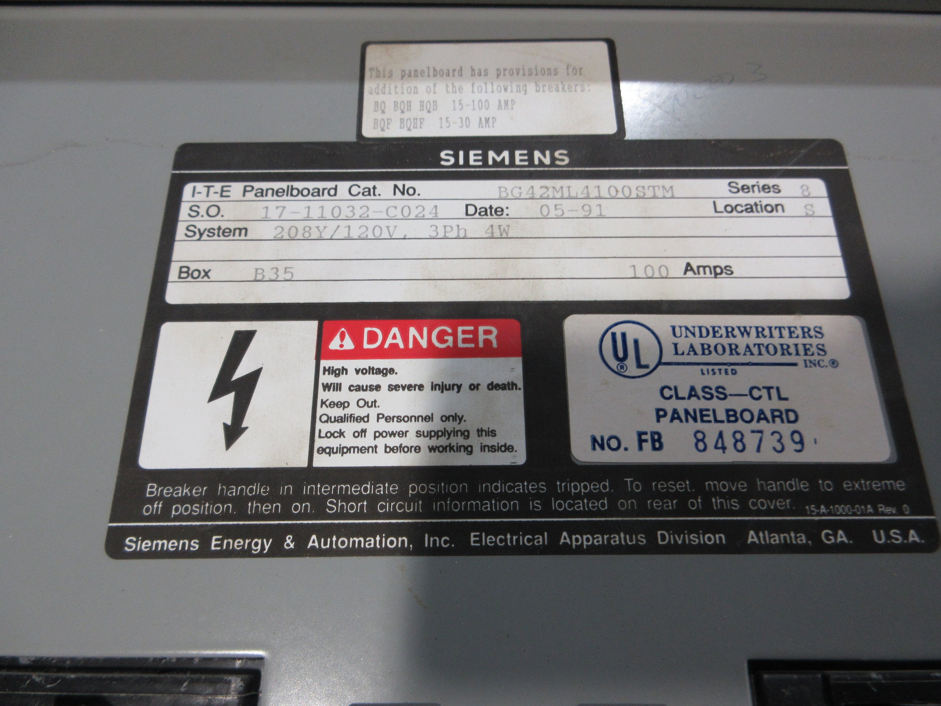 Siemens Main Lug Breaker Panel BG42ML4100STM 208Y/120V 3Ph 4W 42-Slot Used