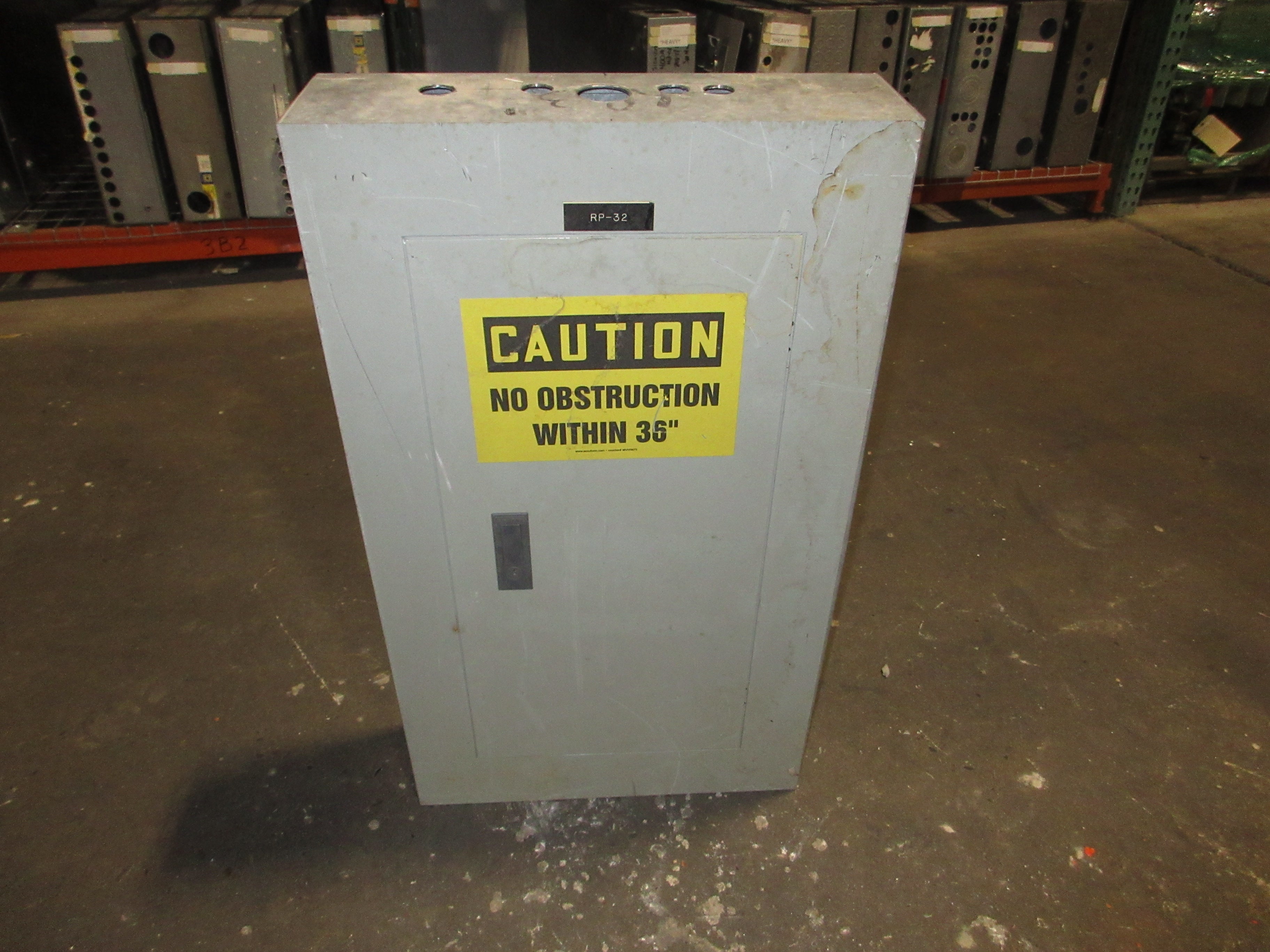 Siemens Main Lug Breaker Panel BG42ML4100STM 208Y/120V 3Ph 4W 42-Slot Used