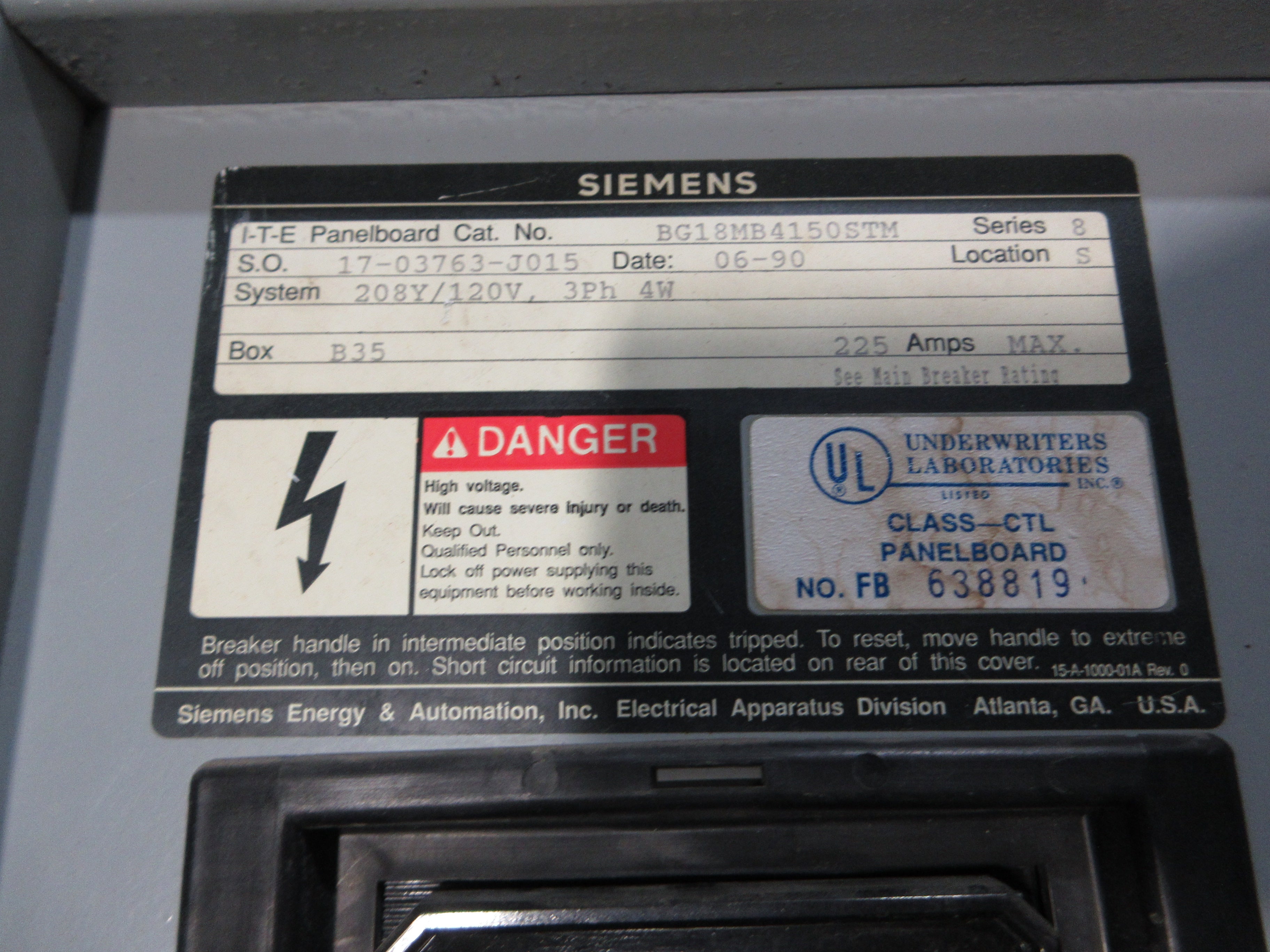 Siemens Main Breaker Circuit Breaker Panel BG18MB4150STM 225A Max 208Y/120V Used