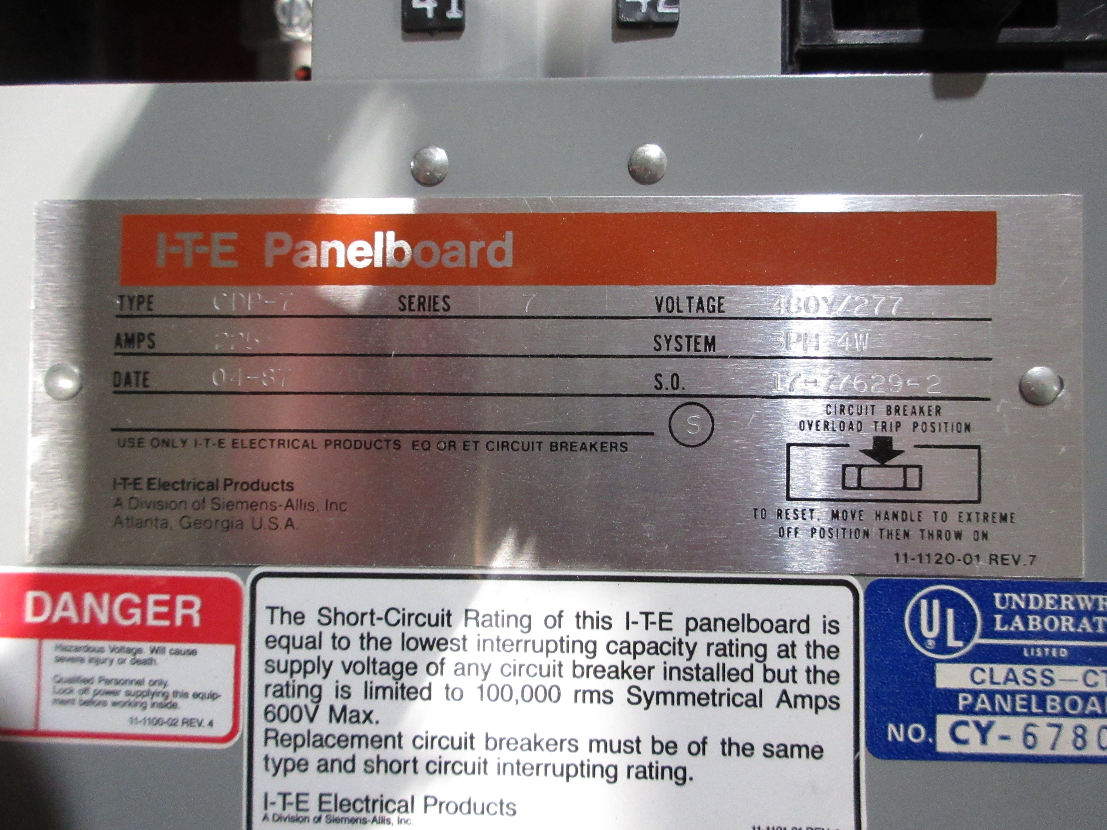 ITE Main Lug Breaker Panel CDP-7 225A Max 480Y/277V 3Ph 4W 42-Slot Used