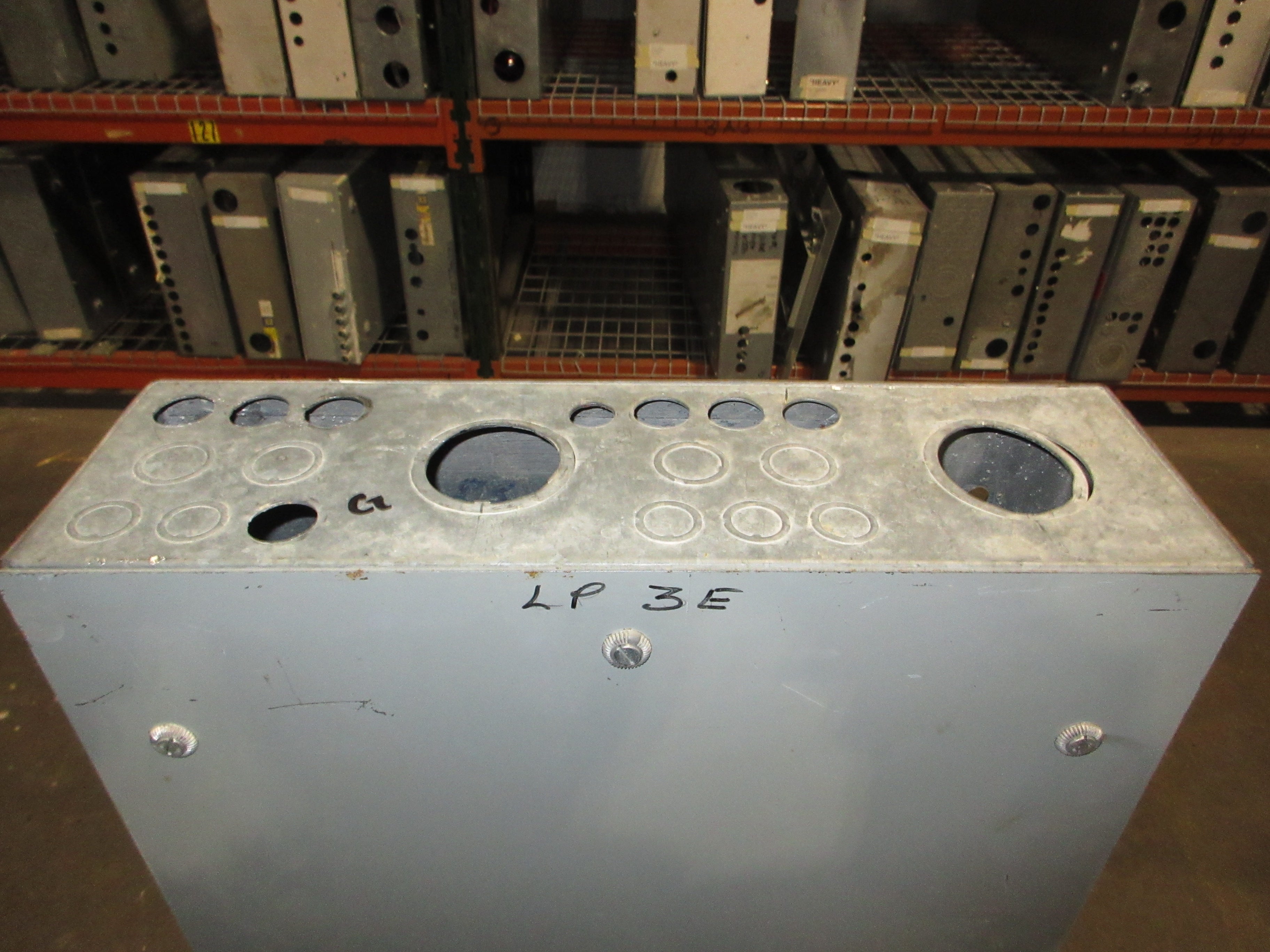 Westinghouse Main Breaker Circuit Breaker Panel MP-83420 225A Max 120/208V Used