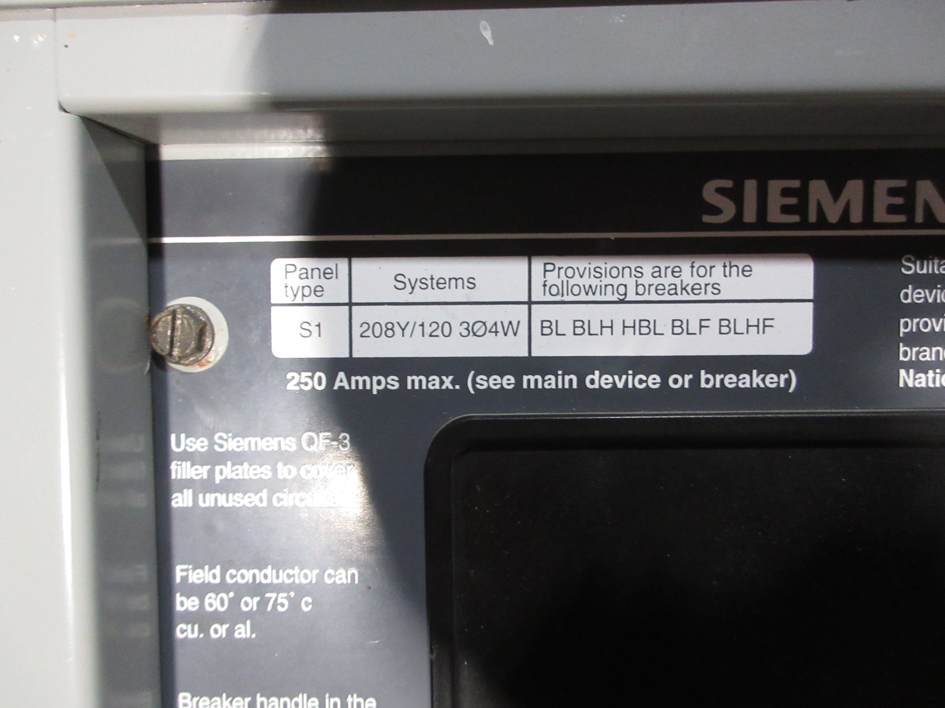 Siemens Main Lug Breaker Panel I1X42MC250A 250A Max 208Y/120V 3Ph 4W 42-Slot