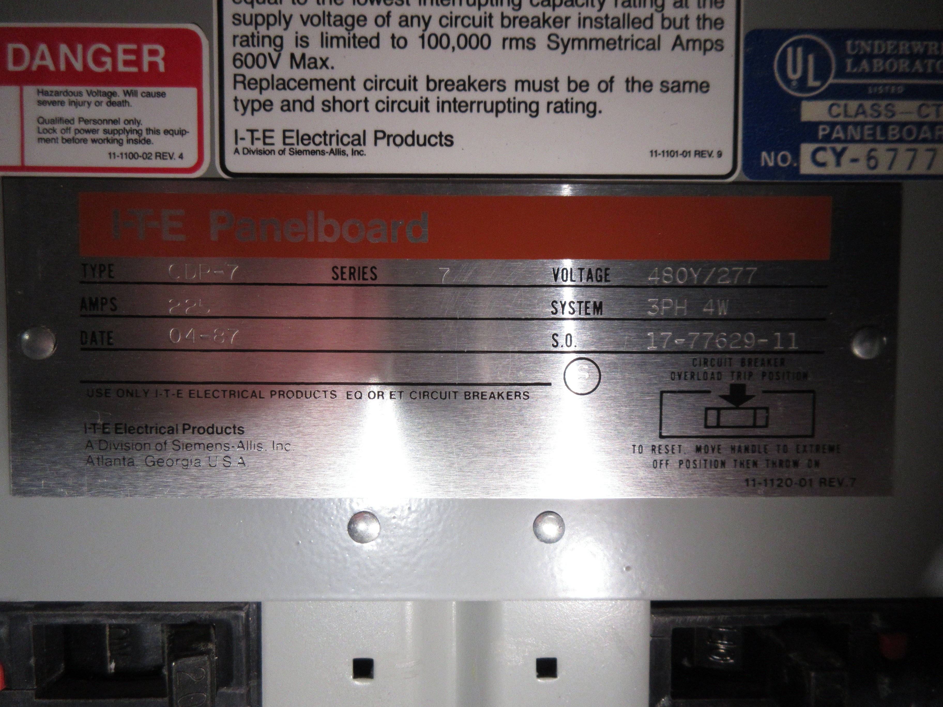 ITE Main Lug Breaker Panel CDP-7 225A Max 480Y/277V 3Ph 4W 42-Slot Used