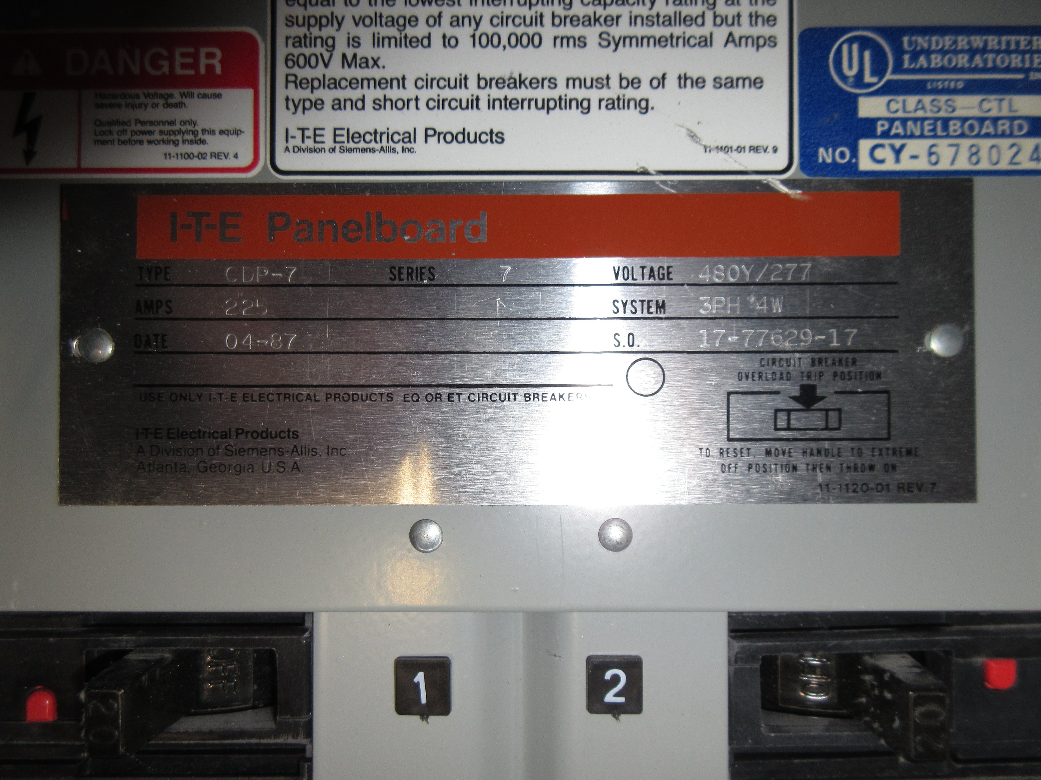 ITE Main Lug Breaker Panel CDP-7 480Y/277V 225A Max 3Ph 4W 42-Slot Used