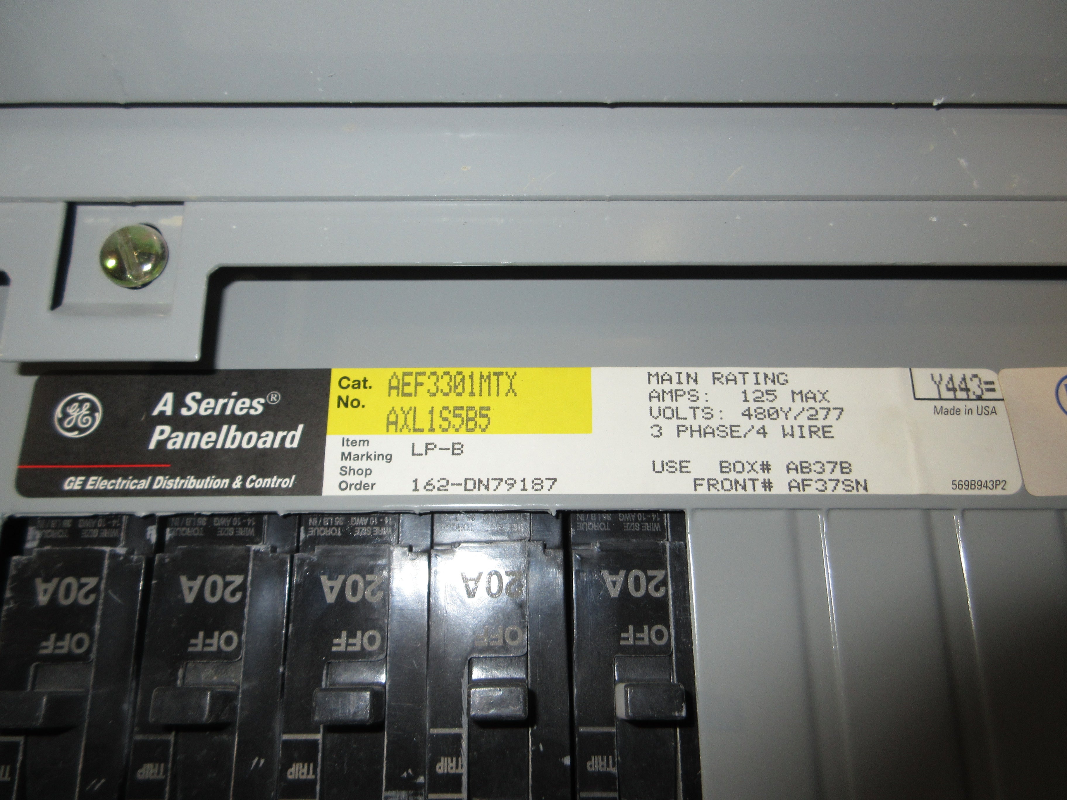 GE Main Lug Breaker Panel AEF3301MTX AXL1S5B5 125A Max 480Y/277V 3Ph 4W 30-Slot