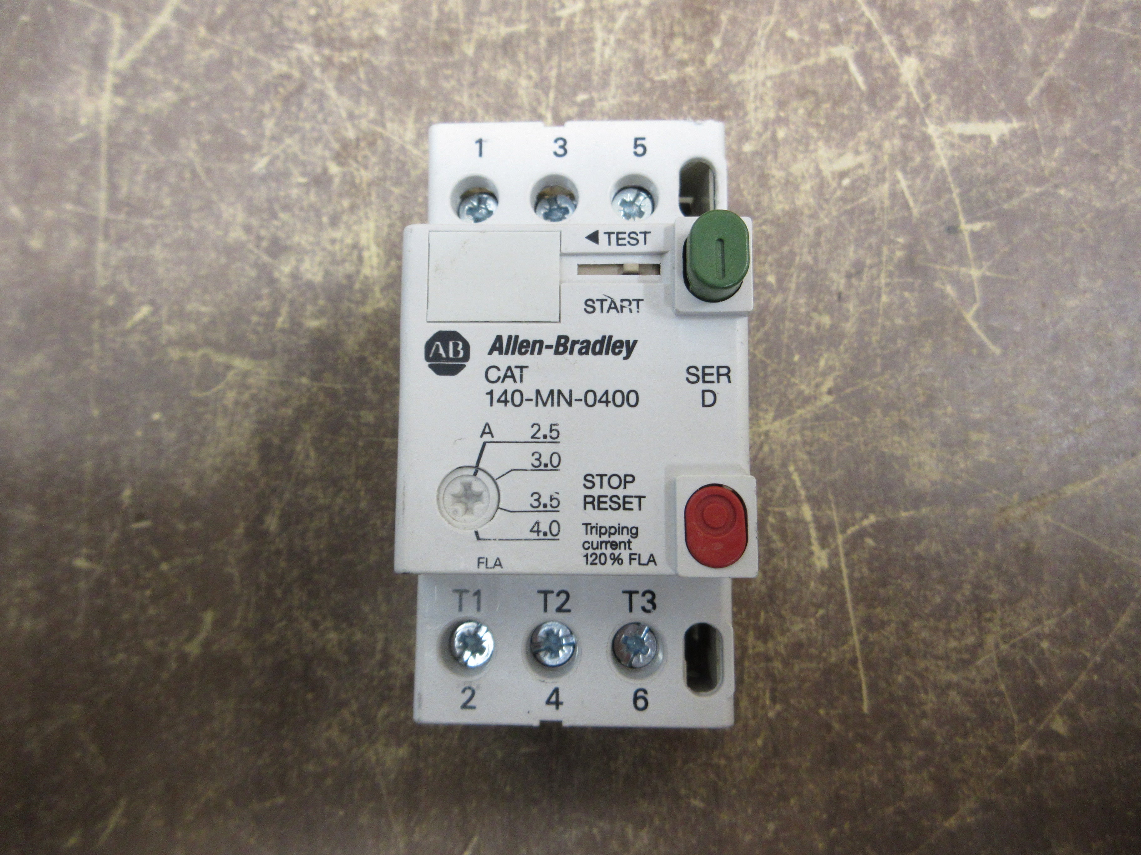 Allen-Bradley Manual Starter 140-MN-0400 Ser. D Trip: 2.5-4.0A Used