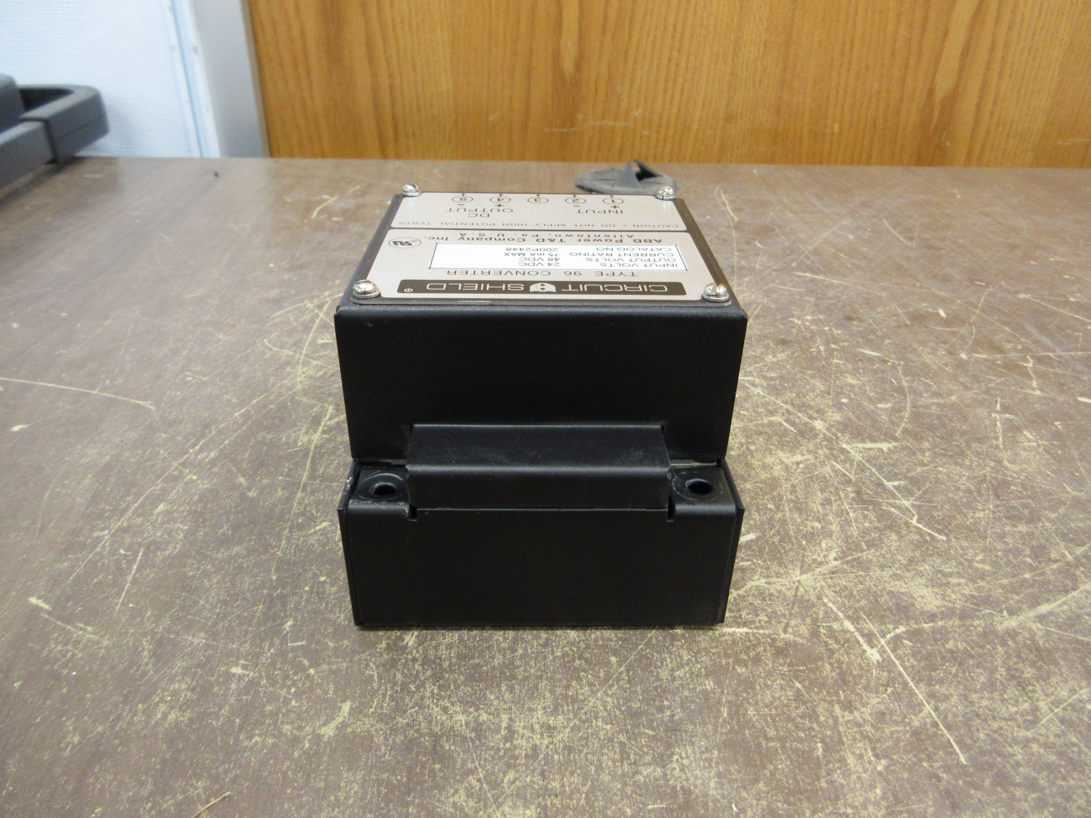 ABB Circuit Shield Type 96 Converter 200P2448 Input: 24VDC Output: 48VDC 75mA