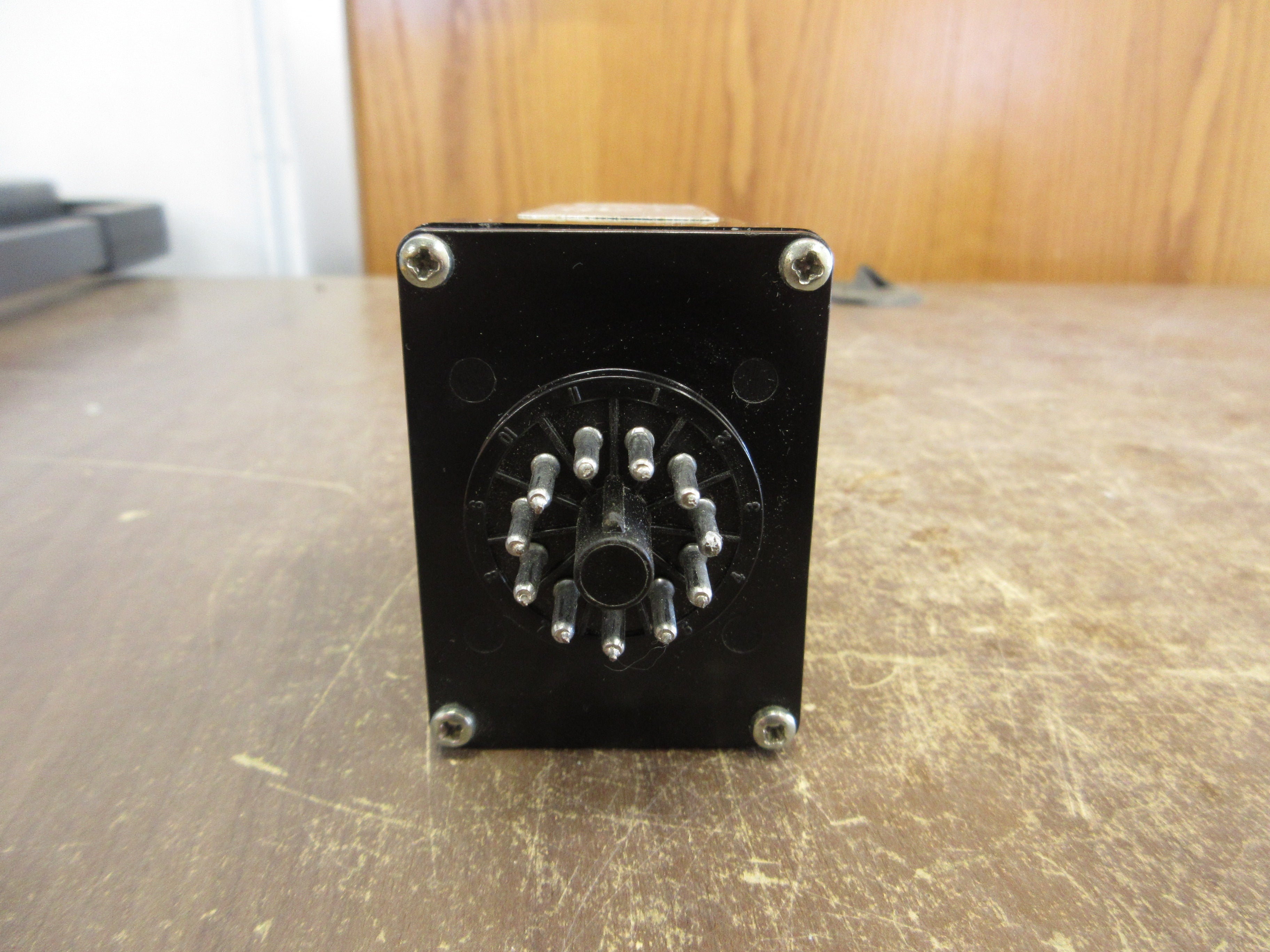 Honeywell Skan-A-Matic Relay R40100 New Surplus