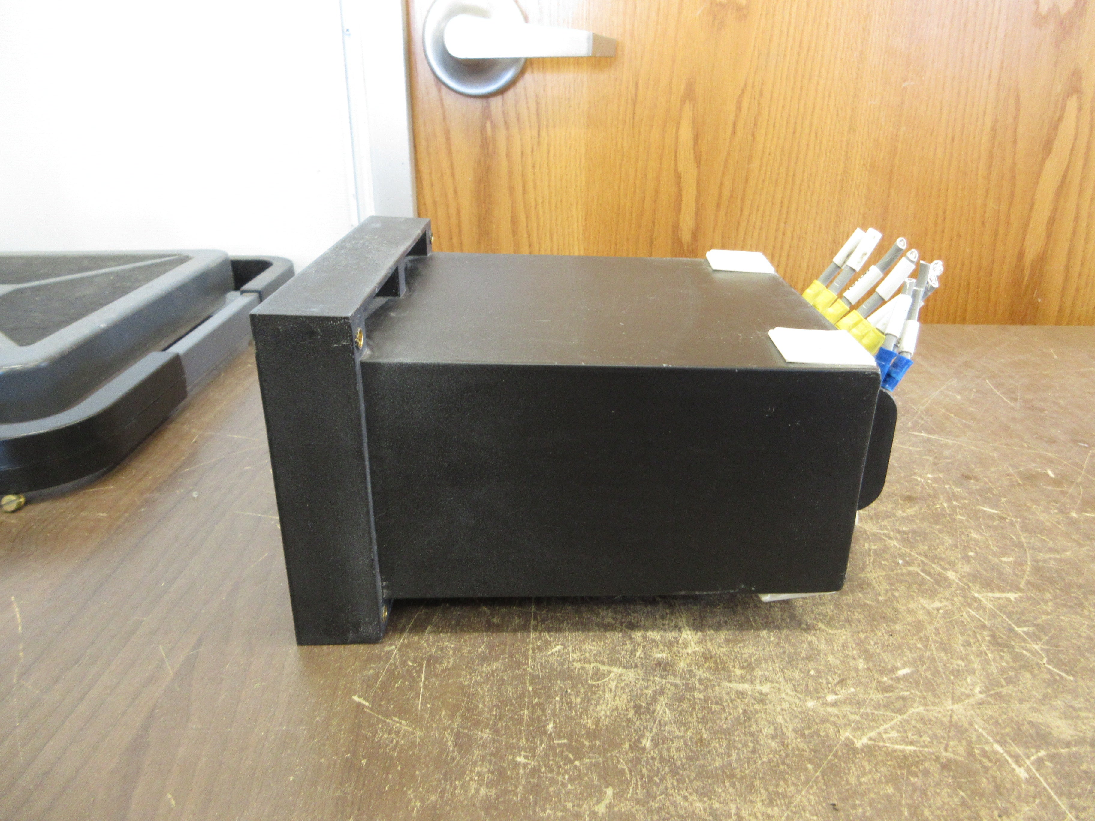 ABB Circuit Shield Differential Relay 219M2590 24/32VDC Used