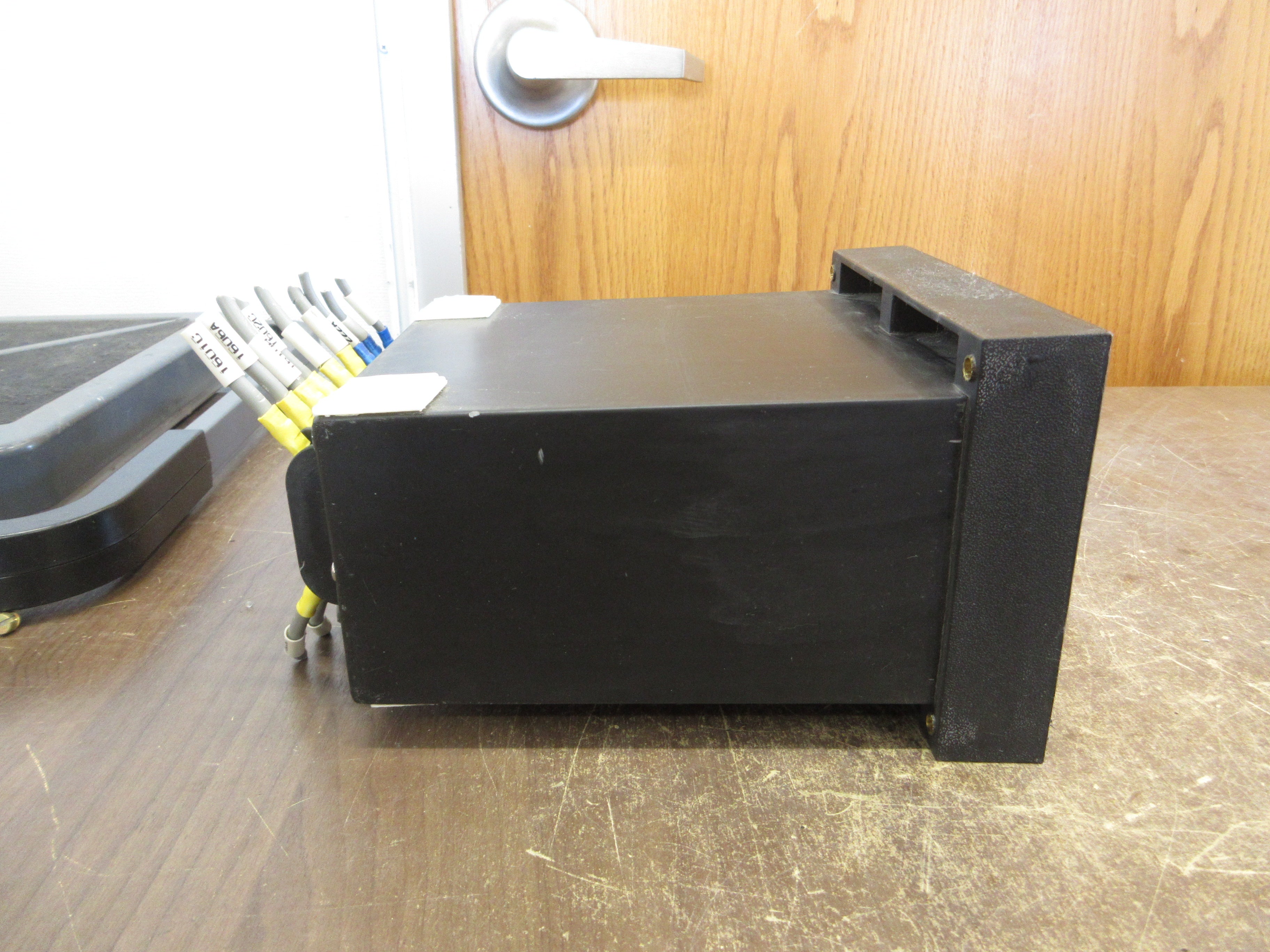 ABB Circuit Shield Differential Relay 219M2590 24/32VDC Used