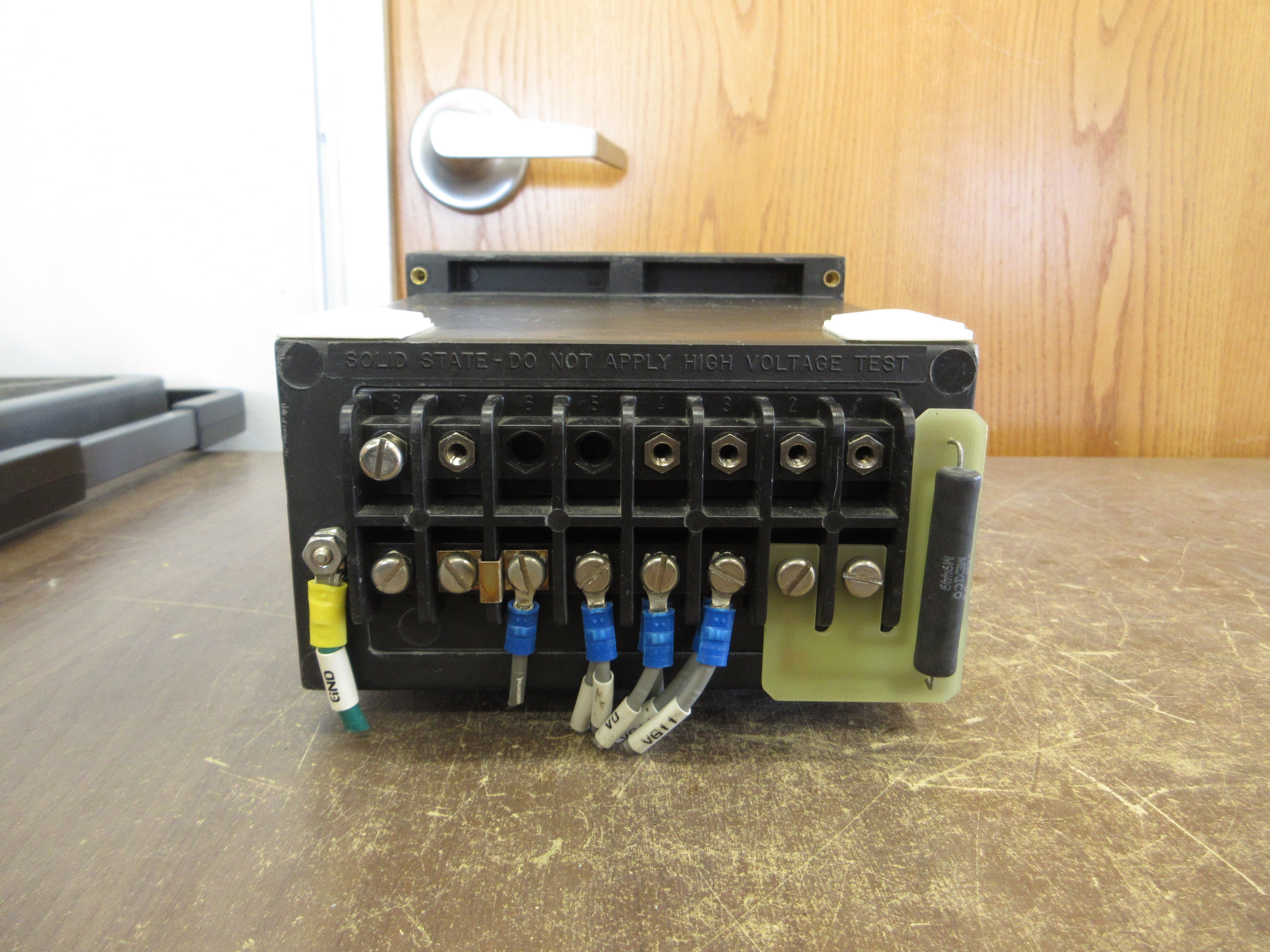 ABB Circuit Shield Loss of Excitation Relay 426E1170 Control: 48/125VDC Used