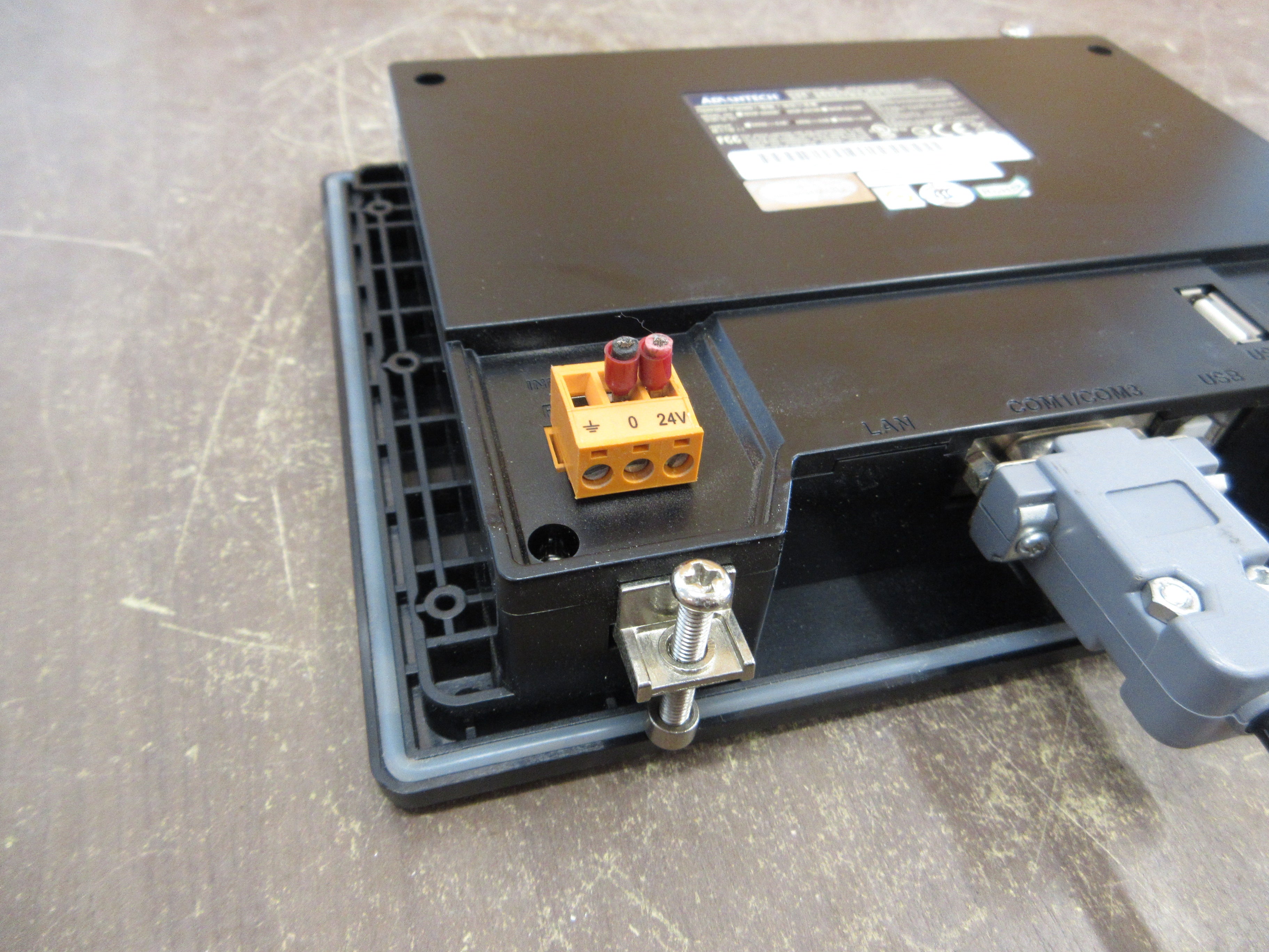 Advantech Operator Panel WOP-2070K-S1AE 24VDC 0.6A (2) Mounts Used