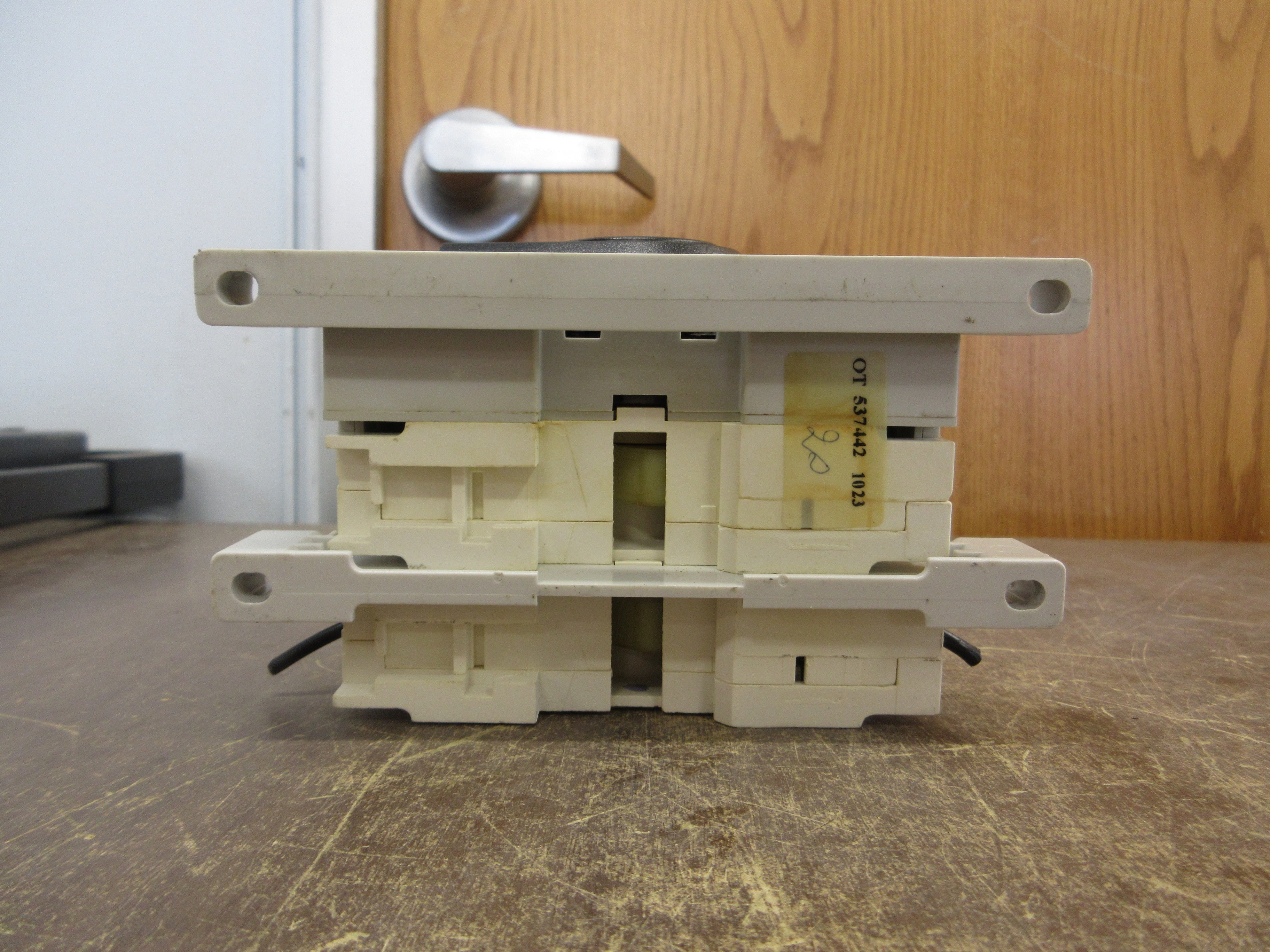 Schneider Electric Fusible General Purpose Switch GS1EERU20 30A 600V 2P Used