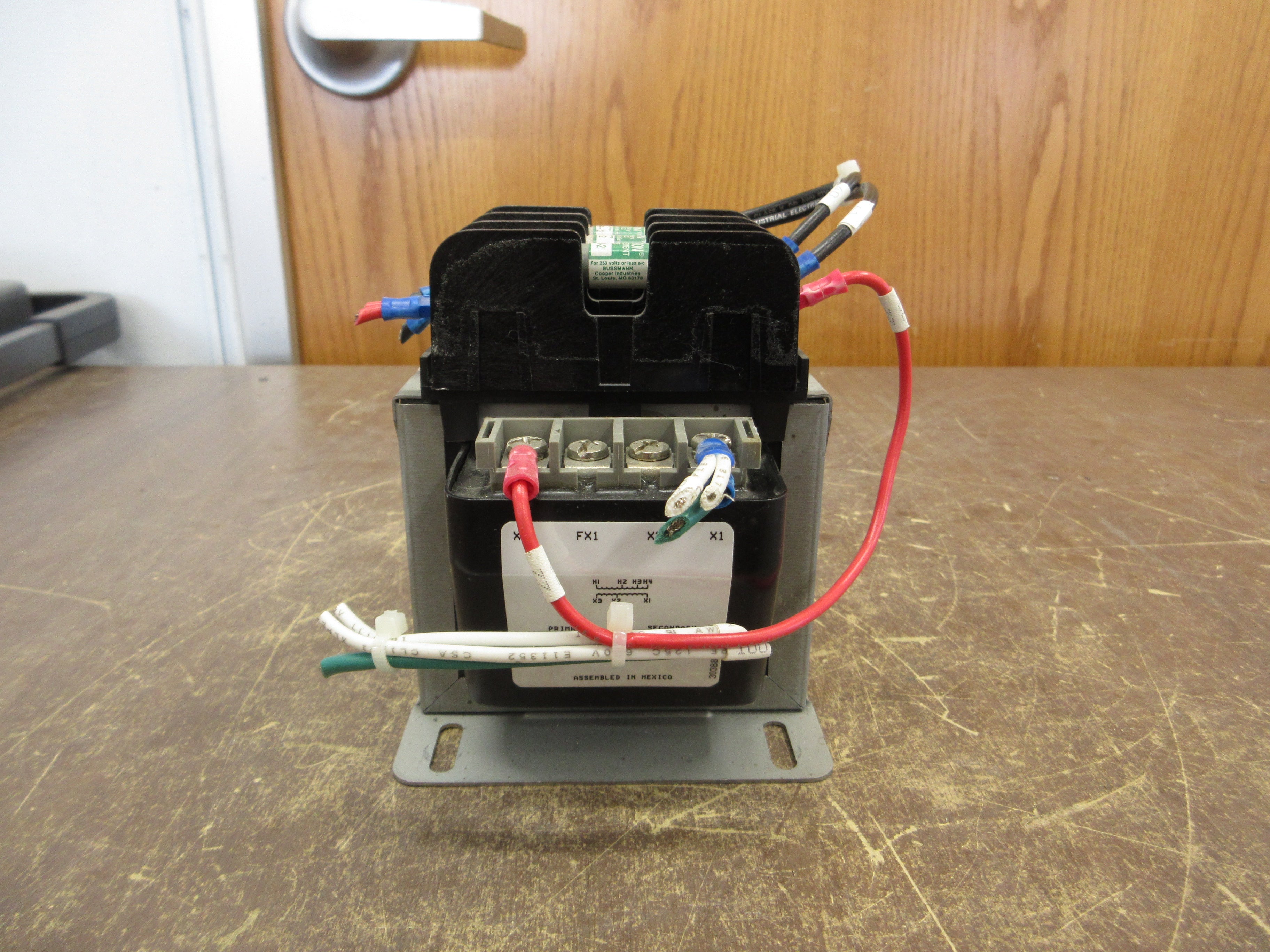 GE Control Transformer 9T58K0085G38 0.150kVA Pri: 208/277/380V Sec: 95/115V Used